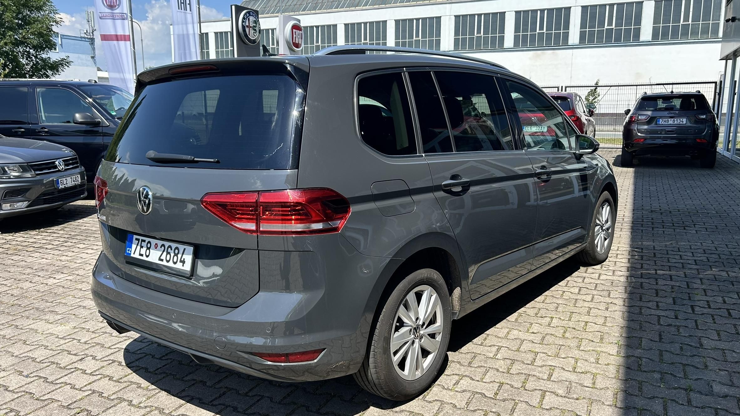 Volkswagen Touran, 2.0TDI DSG - fotka 5