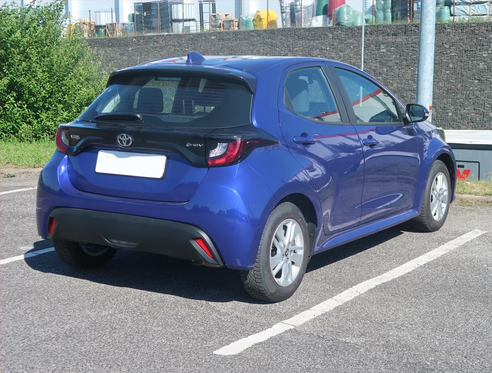 Toyota Yaris, 1.5 VVT-i Hybrid, Záruka - fotka 5