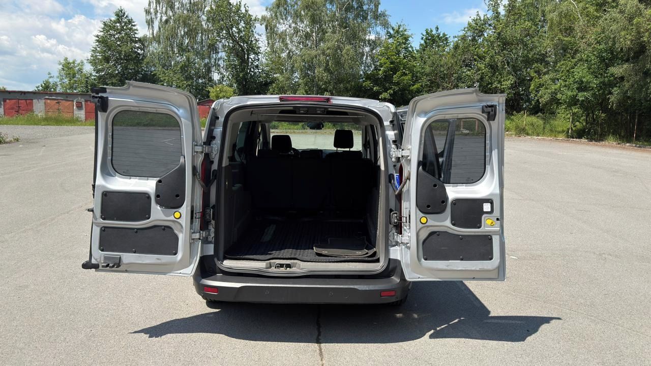 Ford Transit Connect - fotka 4