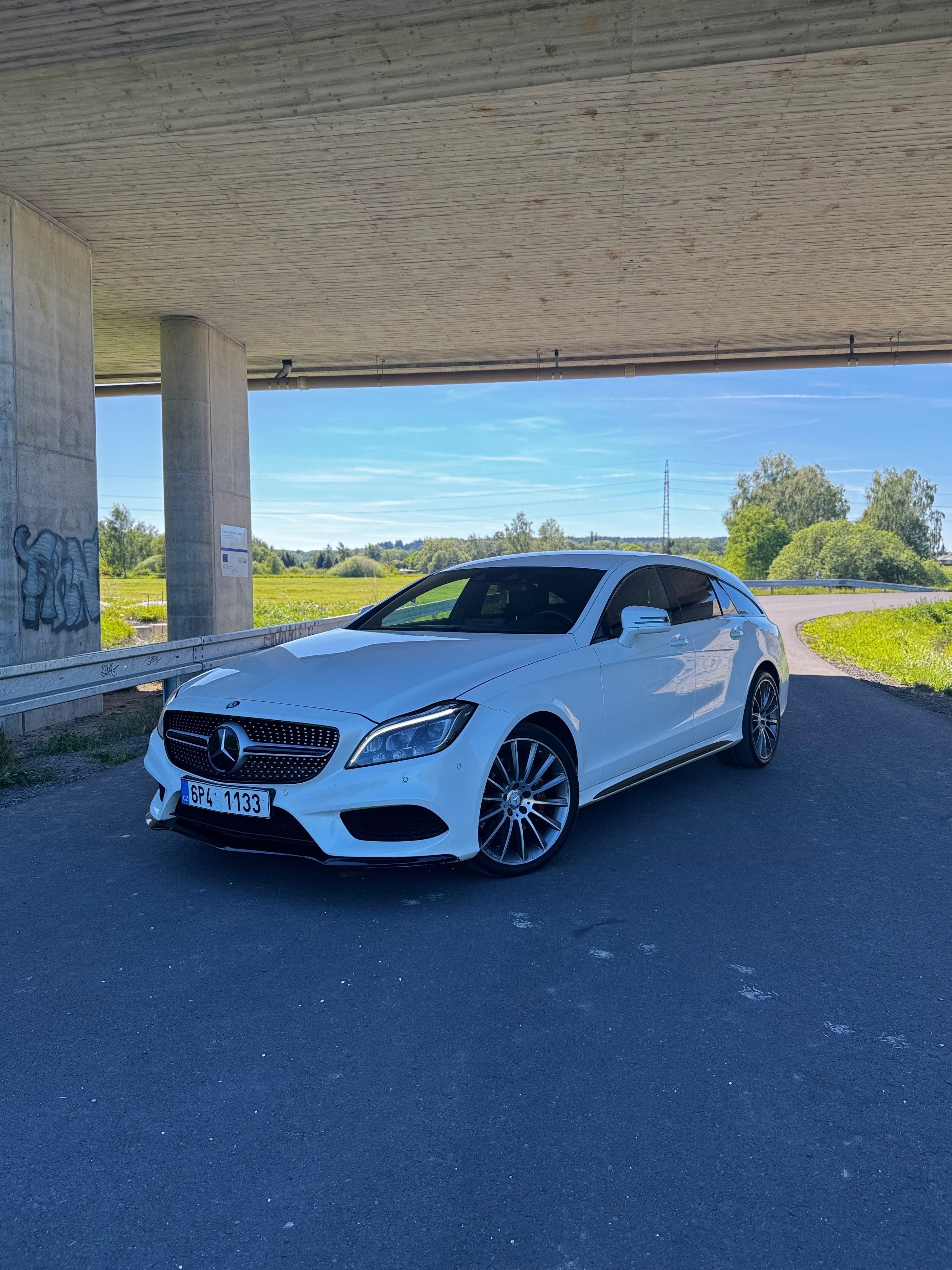 Mercedes-Benz CLS, SPĚCHÁ Mercedes Benz Cls 2.maj