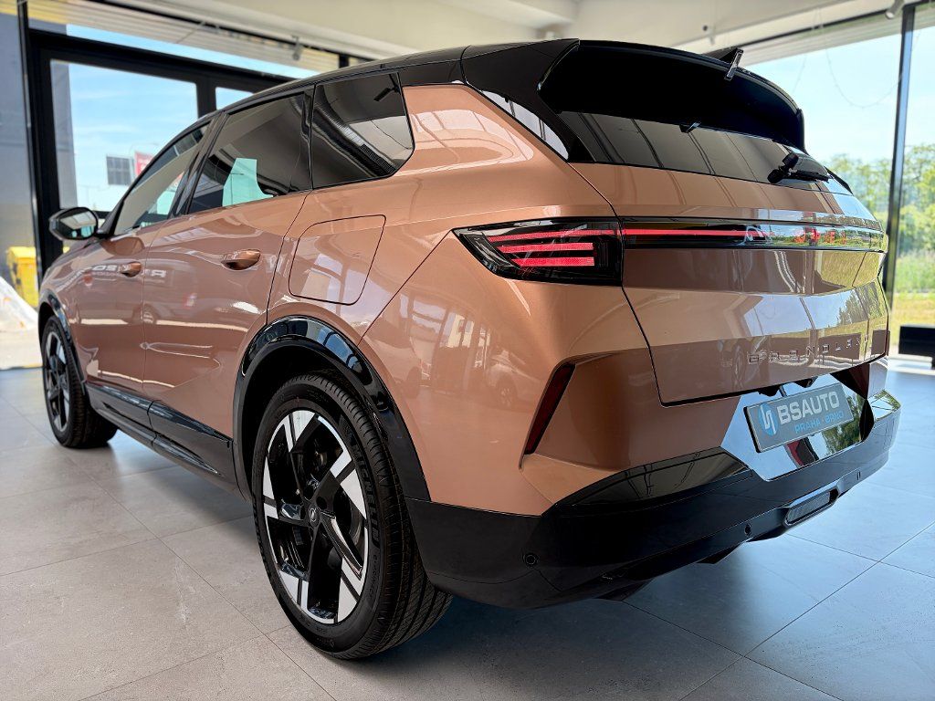 Opel Grandland, Ultimate 1,6 Turbo PHEV + ZP - fotka 3