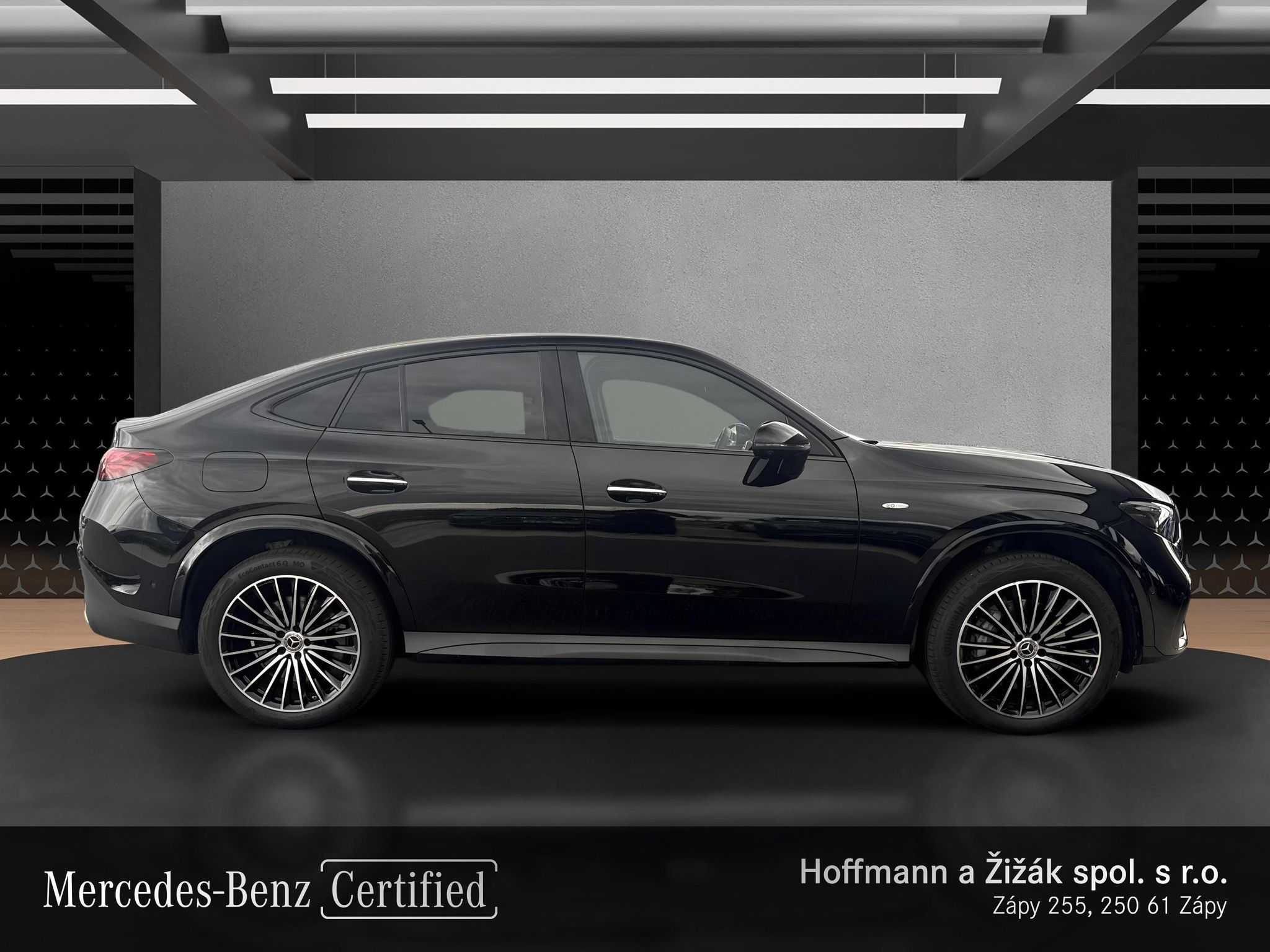 Mercedes-Benz GLC, 300e 4MATIC coupe - fotka 4