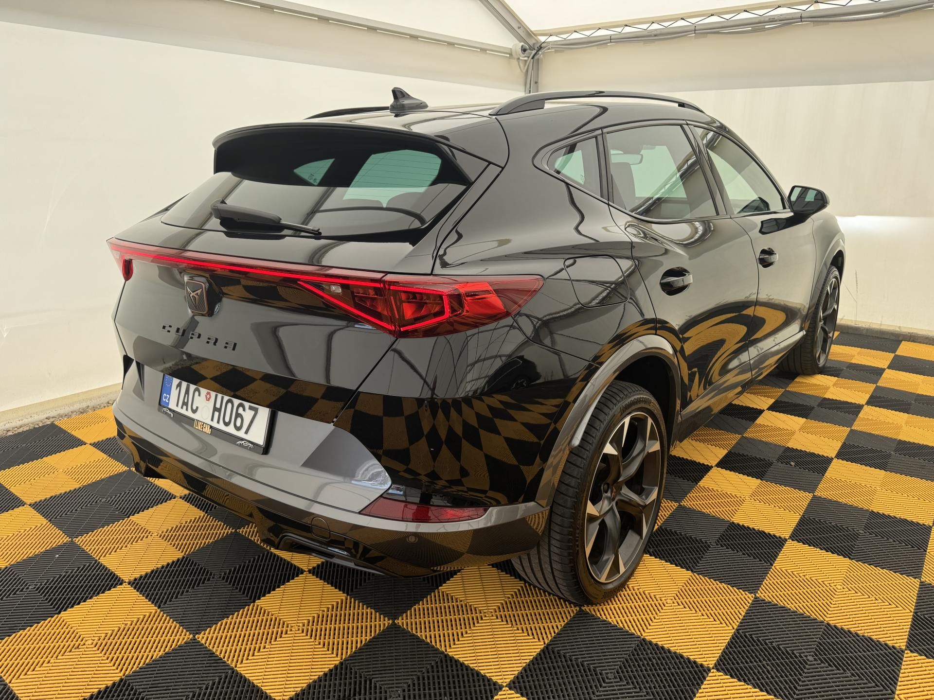 Cupra Formentor, 1.5Tsi*1-MAJ*ACC*LED*DPH*CZ* - fotka 5