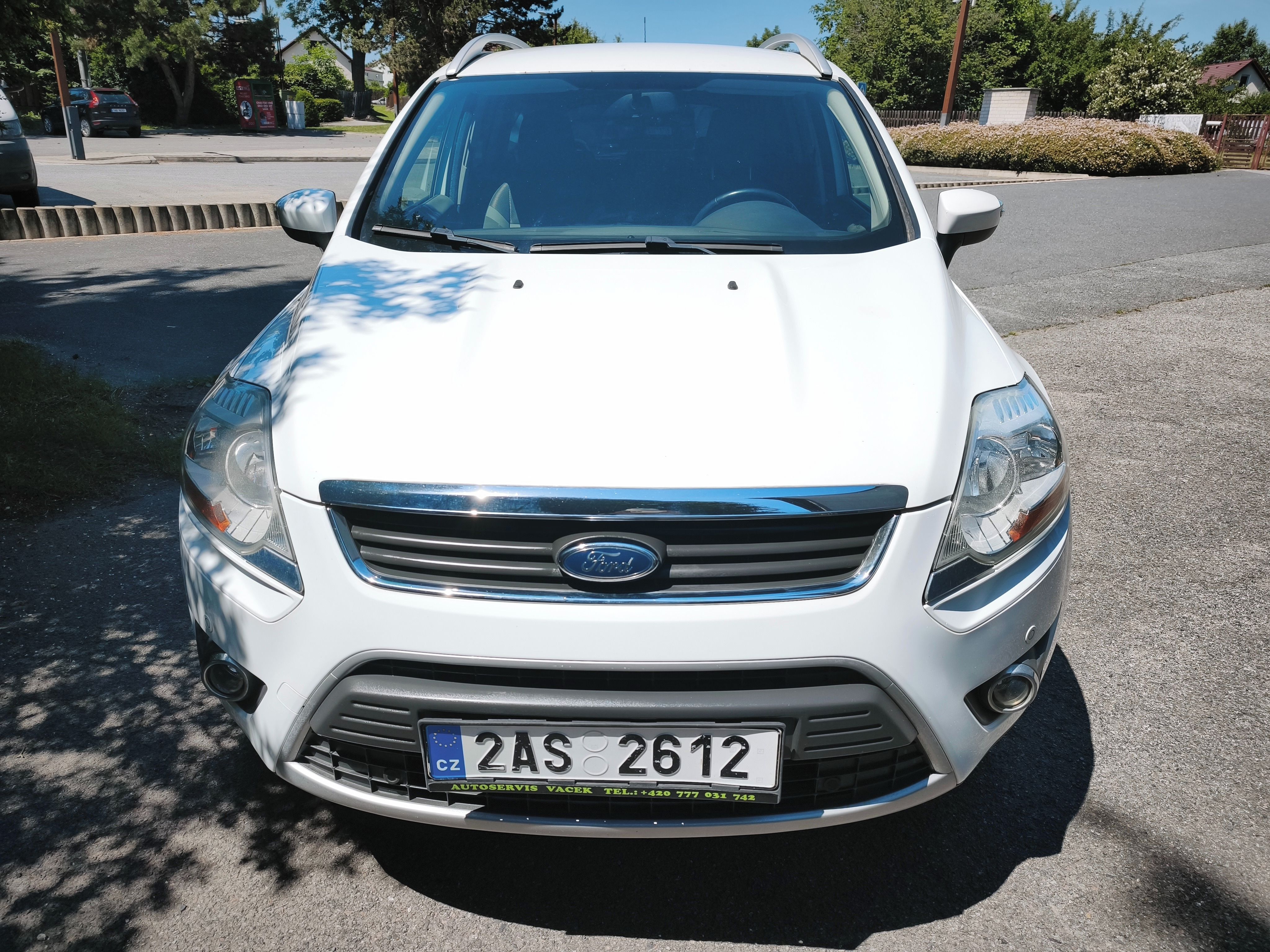 Ford Kuga, 2,0 TDI Č.R. 1 majitel - fotka 2