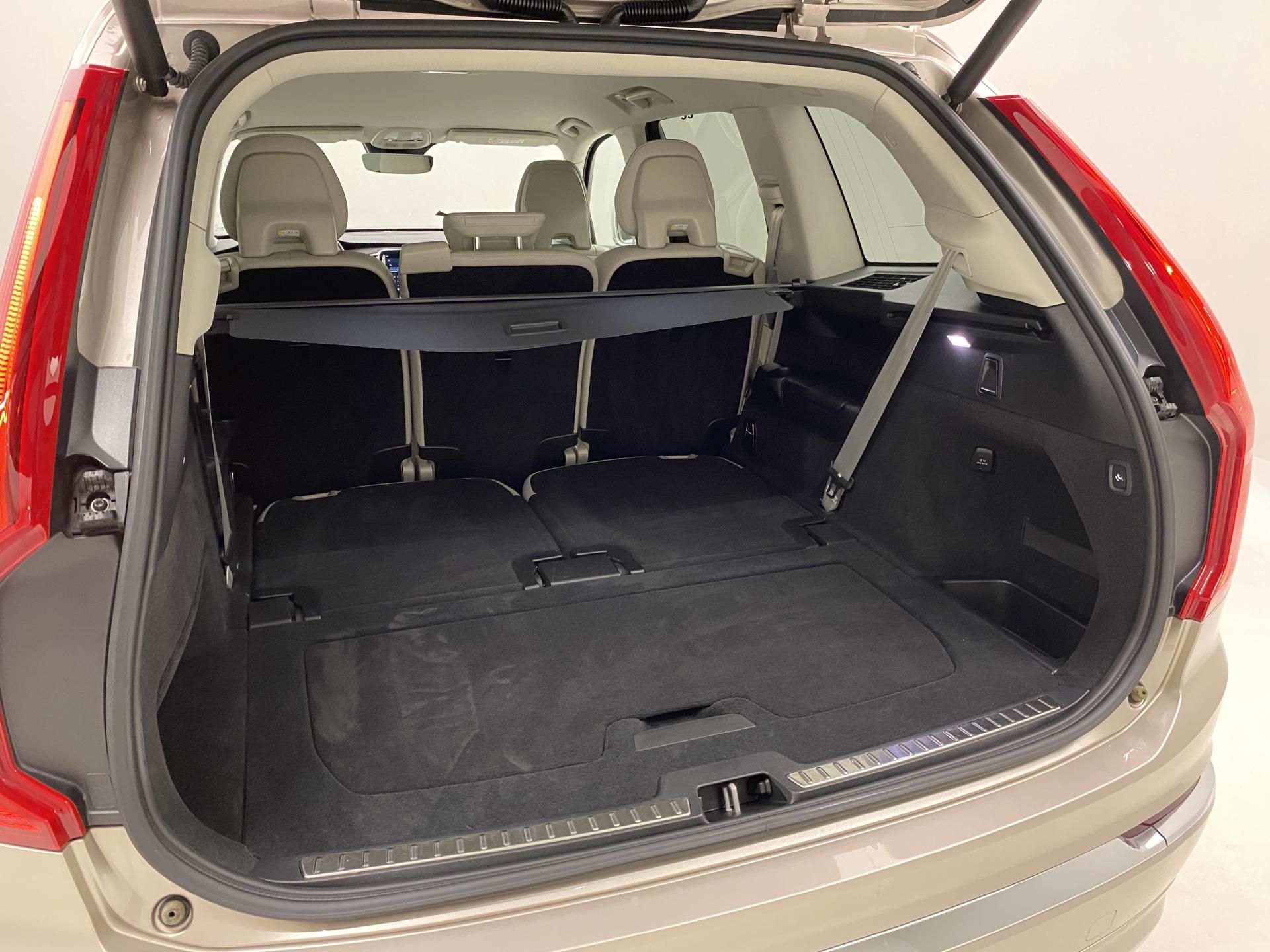 Volvo XC90, B5 AWD BRIGHT PLUS AUT CZ 7m - fotka 6