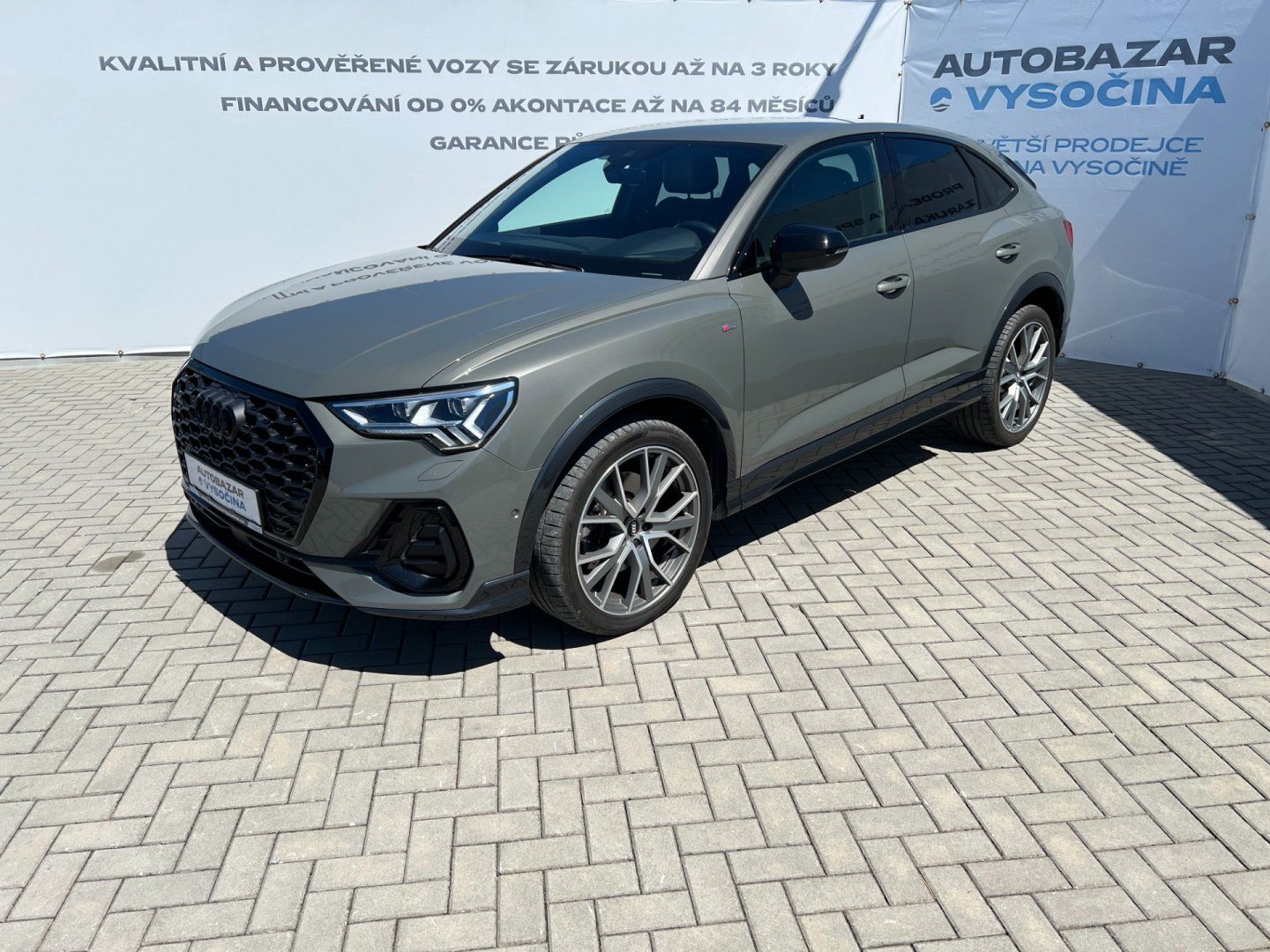 Audi Q3, 2.0TFSi SB 4x4 S-Line! Webasto