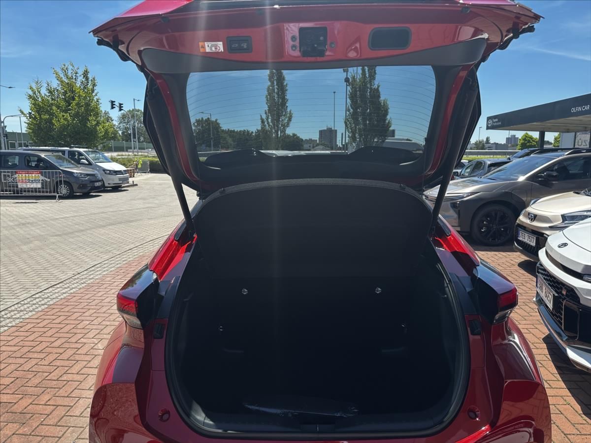 Toyota C-HR, 1,8 GR Sport - fotka 5