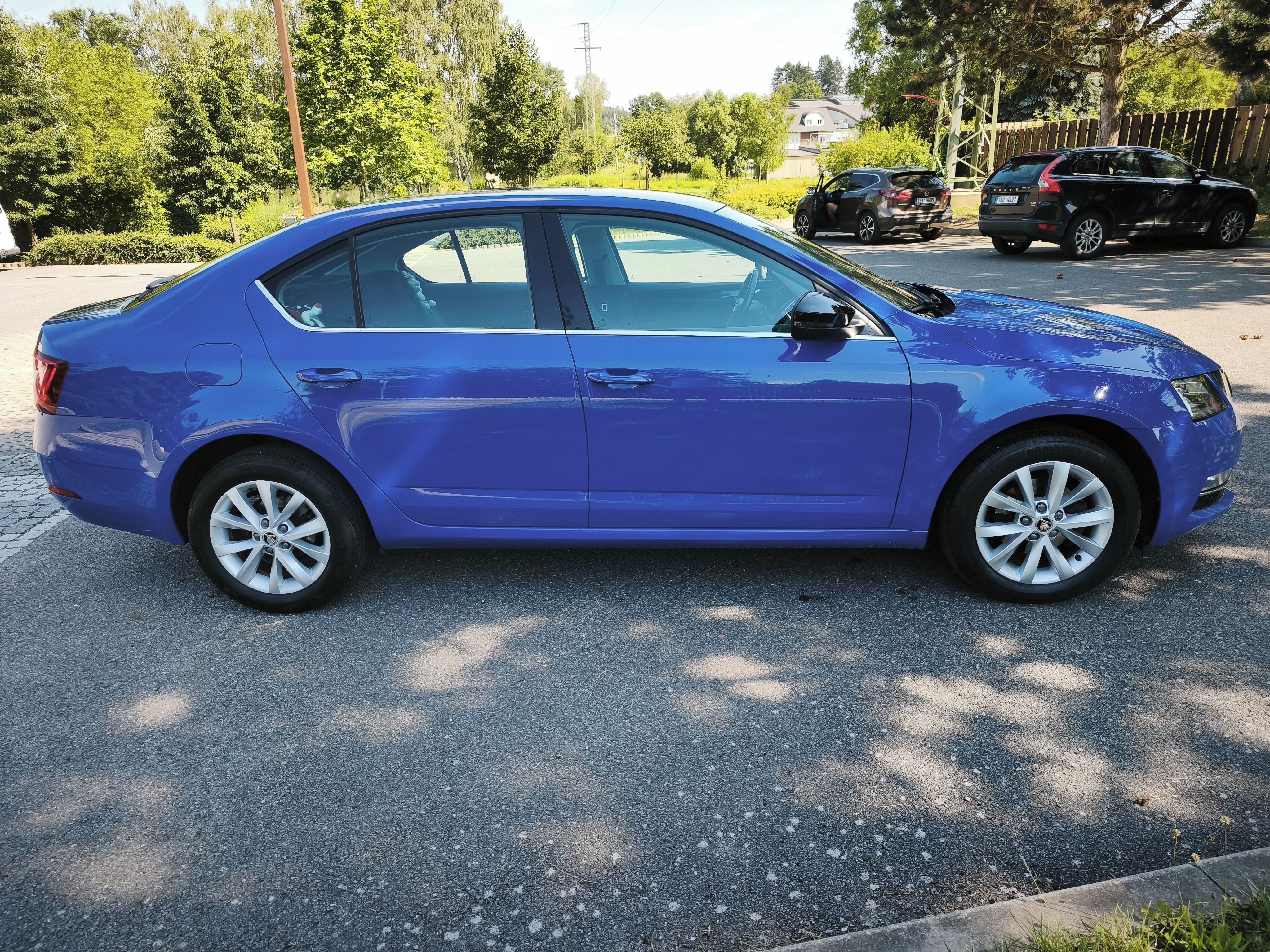Škoda Octavia, 1.6 TDI STYLE, DSG, Č.R. 1 maj - fotka 4
