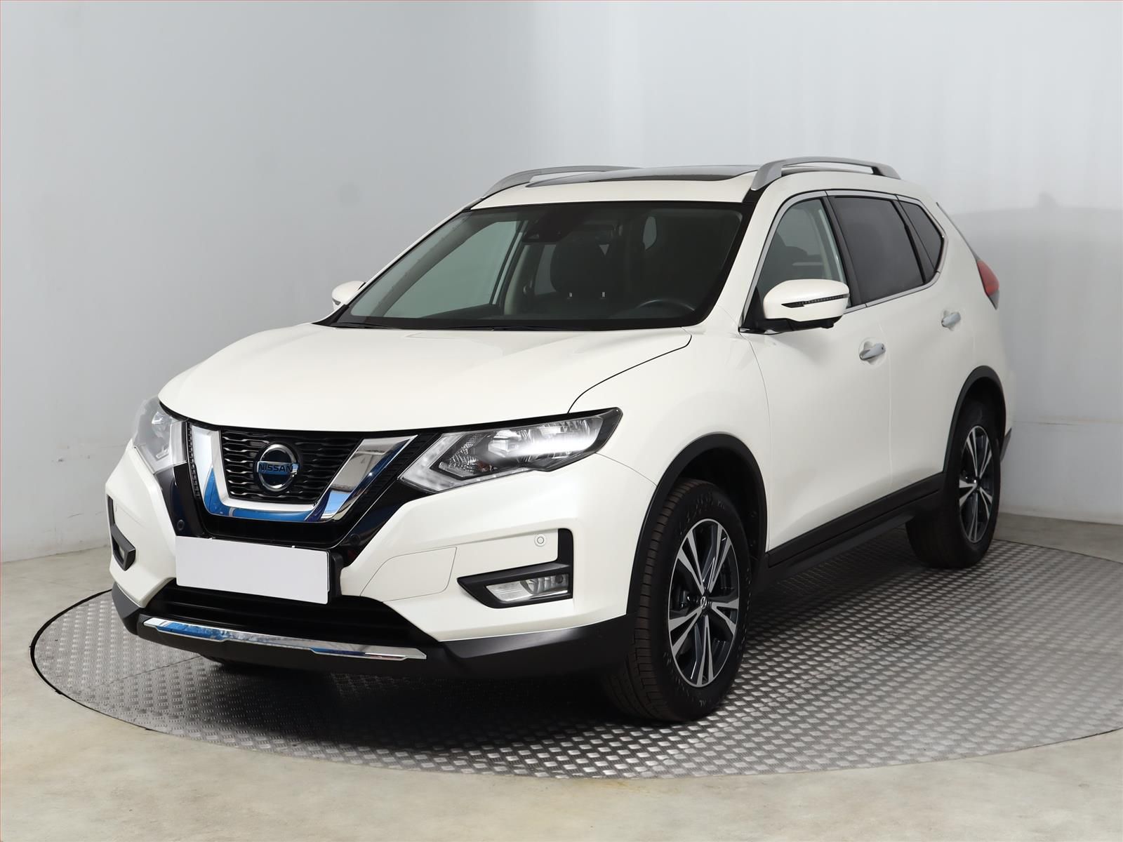 Nissan X-Trail, 1.7 dCi, Automat, Serv.kniha - fotka 2