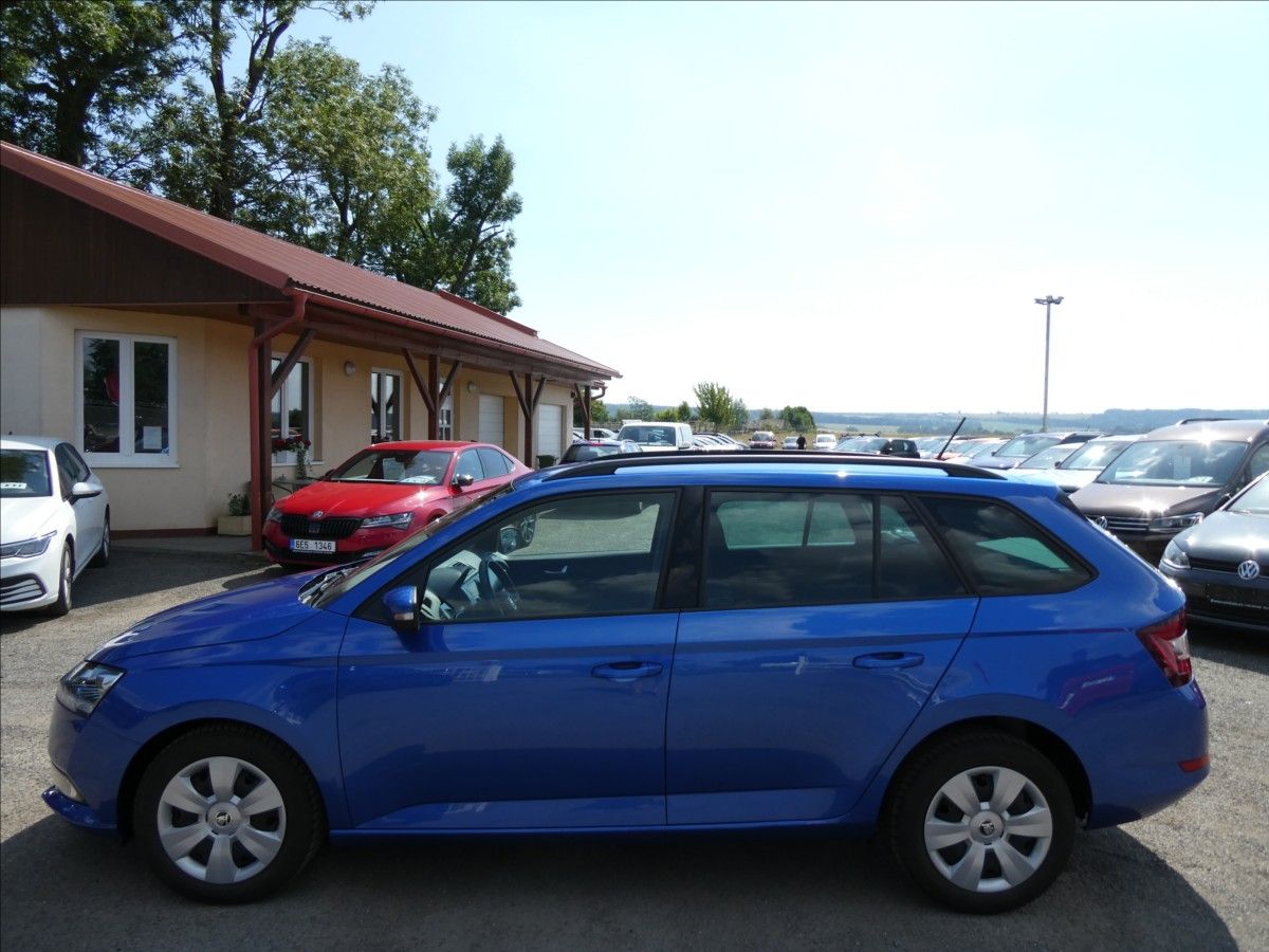 Škoda Fabia, 1,0 TSi 70kW STYLE, ČR - fotka 6