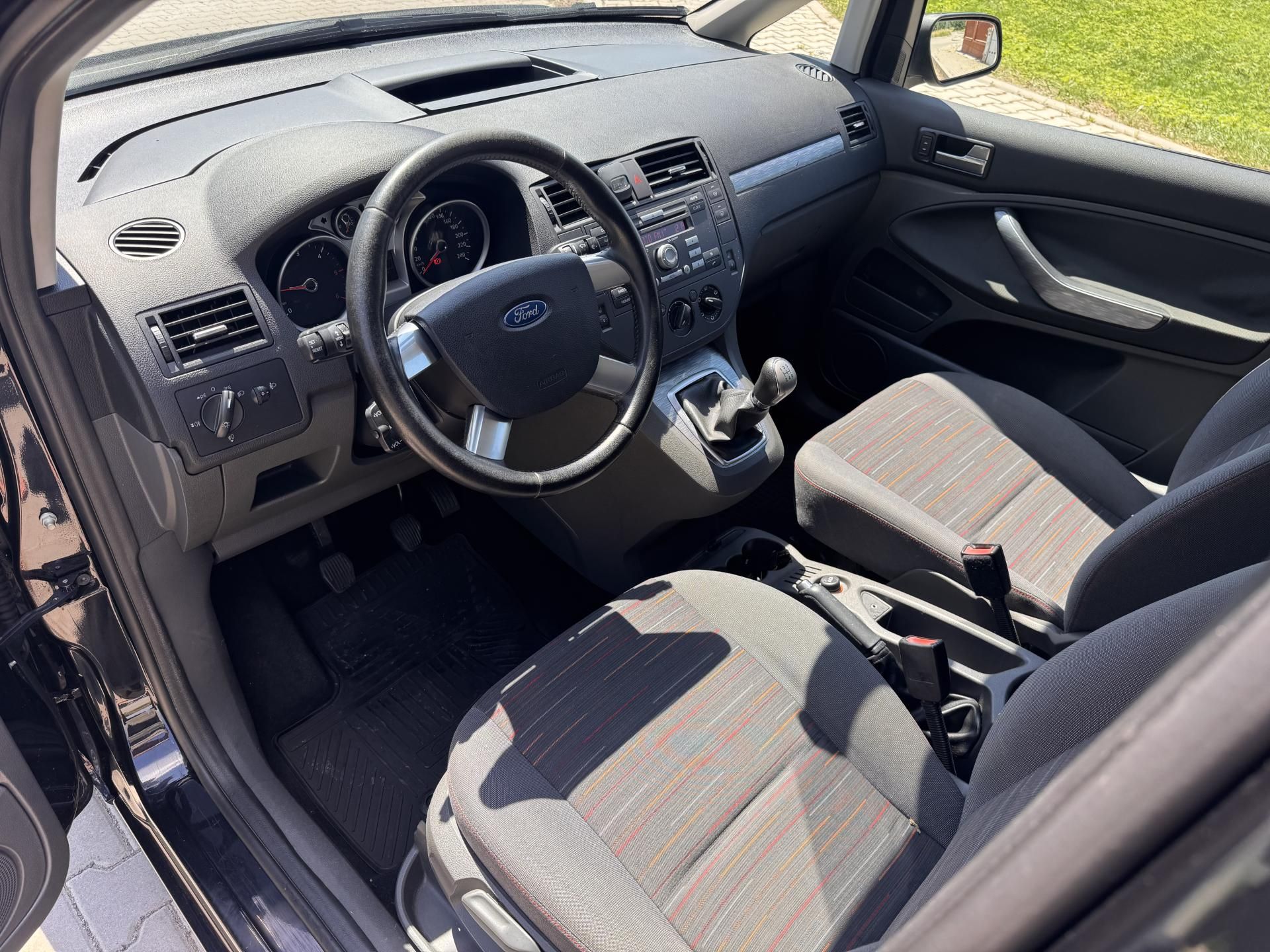 Ford C-MAX, 1.6TDCI 80Kw Trend - 131.Tkm - fotka 6