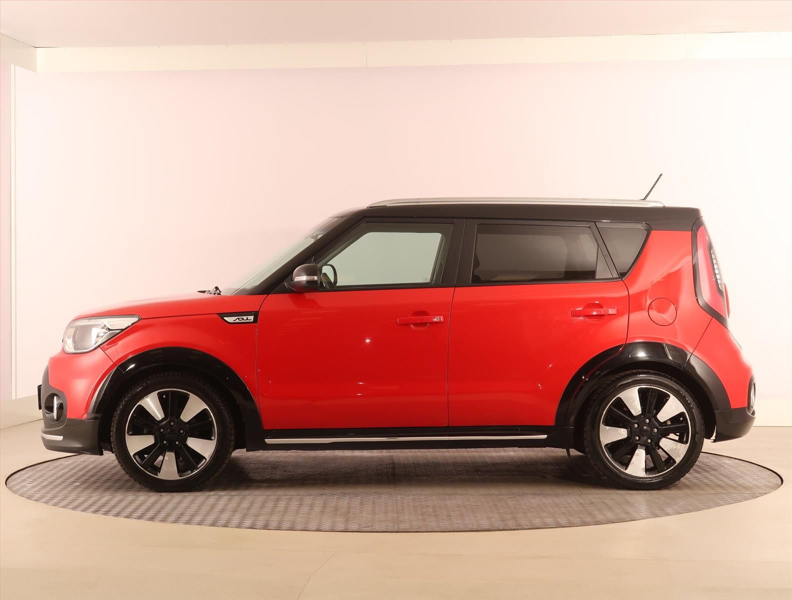 Kia Soul, 1.6 GDI, Automat, Serv.kniha - fotka 3