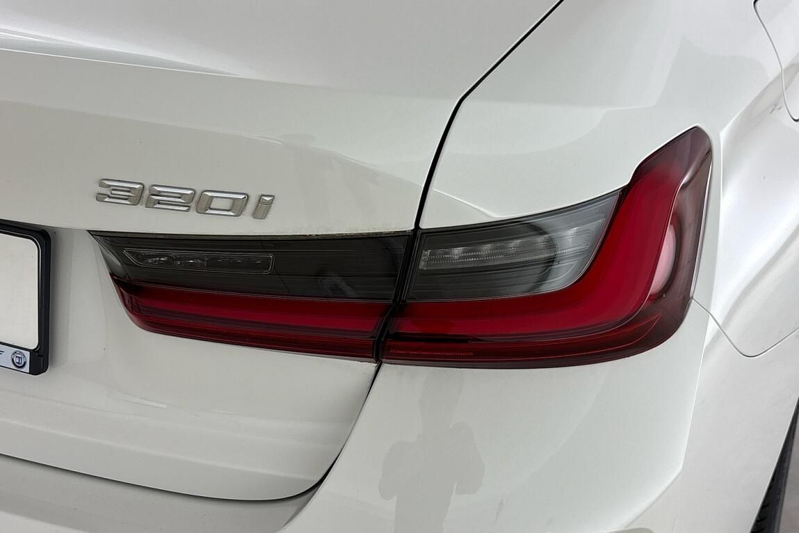 BMW Řada 3, řady 3 | 320i - fotka 5