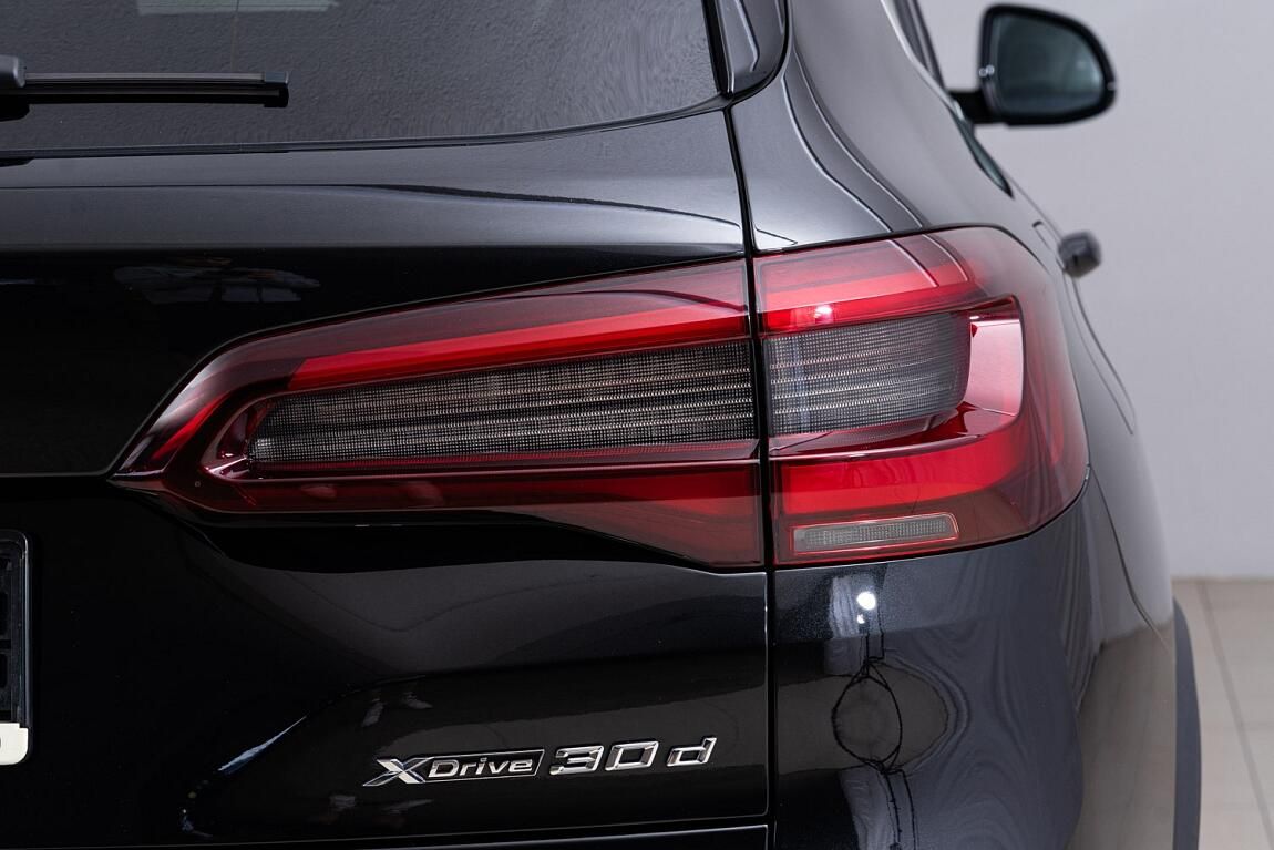 BMW X5, xDrive30d - fotka 6