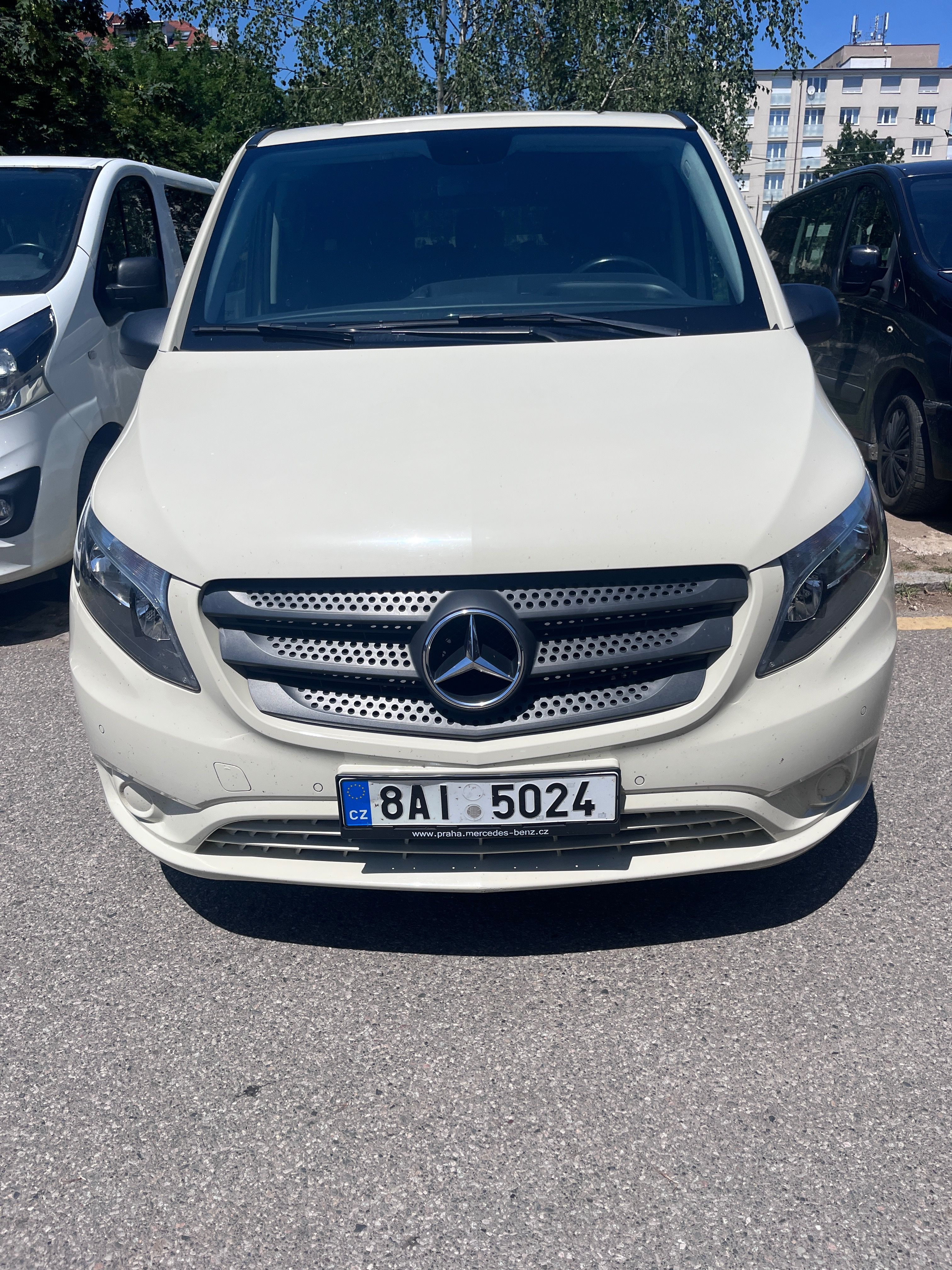 Mercedes-Benz Vito, KOUPENÉ ČR MERCEDES SAGA
