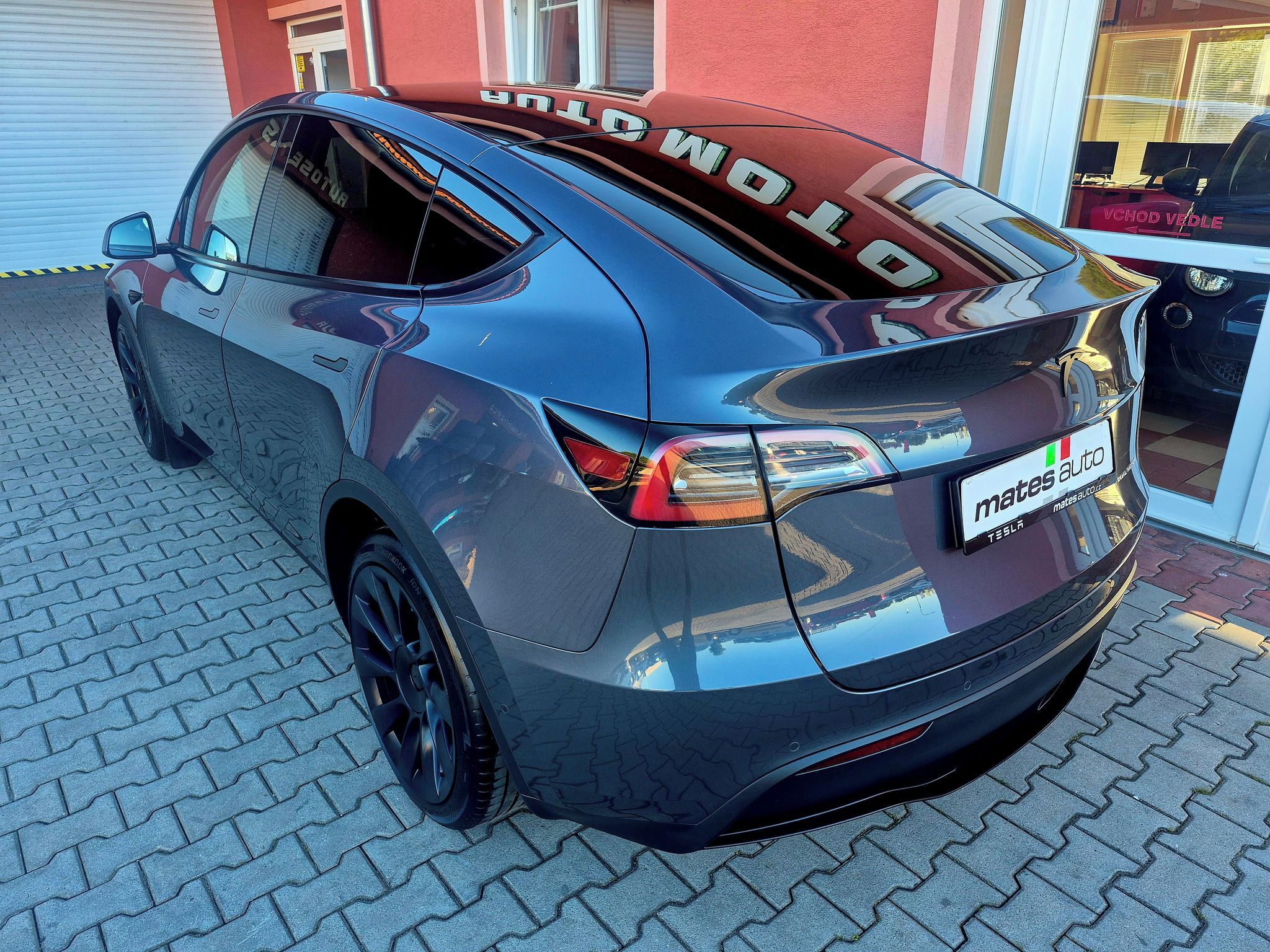 Tesla Model Y, Long Range Dual Motor, SOH 94, - fotka 3