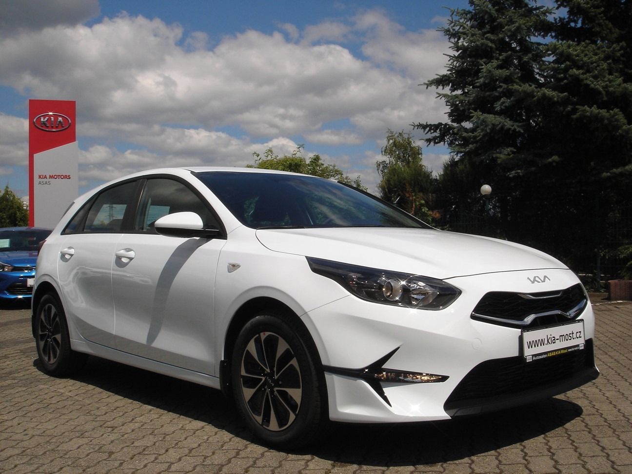 Kia Cee´d, 1.5 T-GDi SPIN 2025 SLEVA - fotka 2