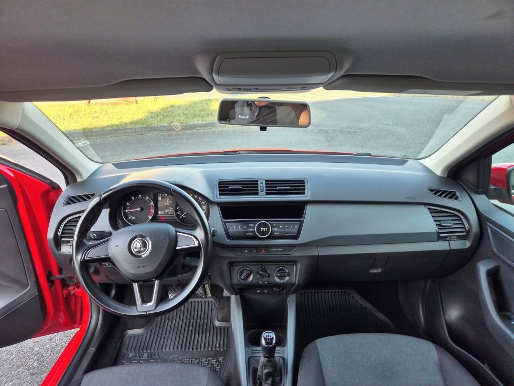 Škoda Fabia, Active 1.0 TSI 70 kW - fotka 5