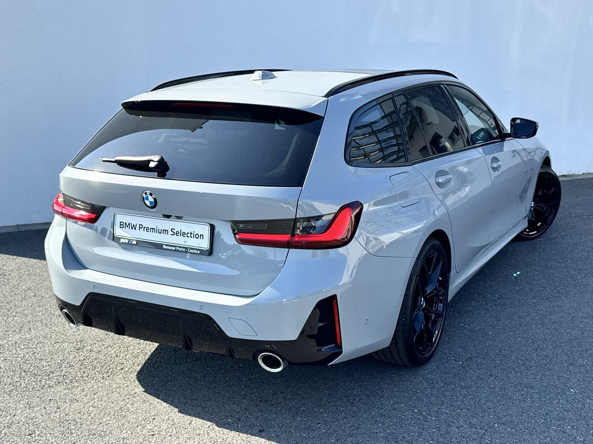 BMW Řada 3, 320D xDrive Tažné Panorama - fotka 2