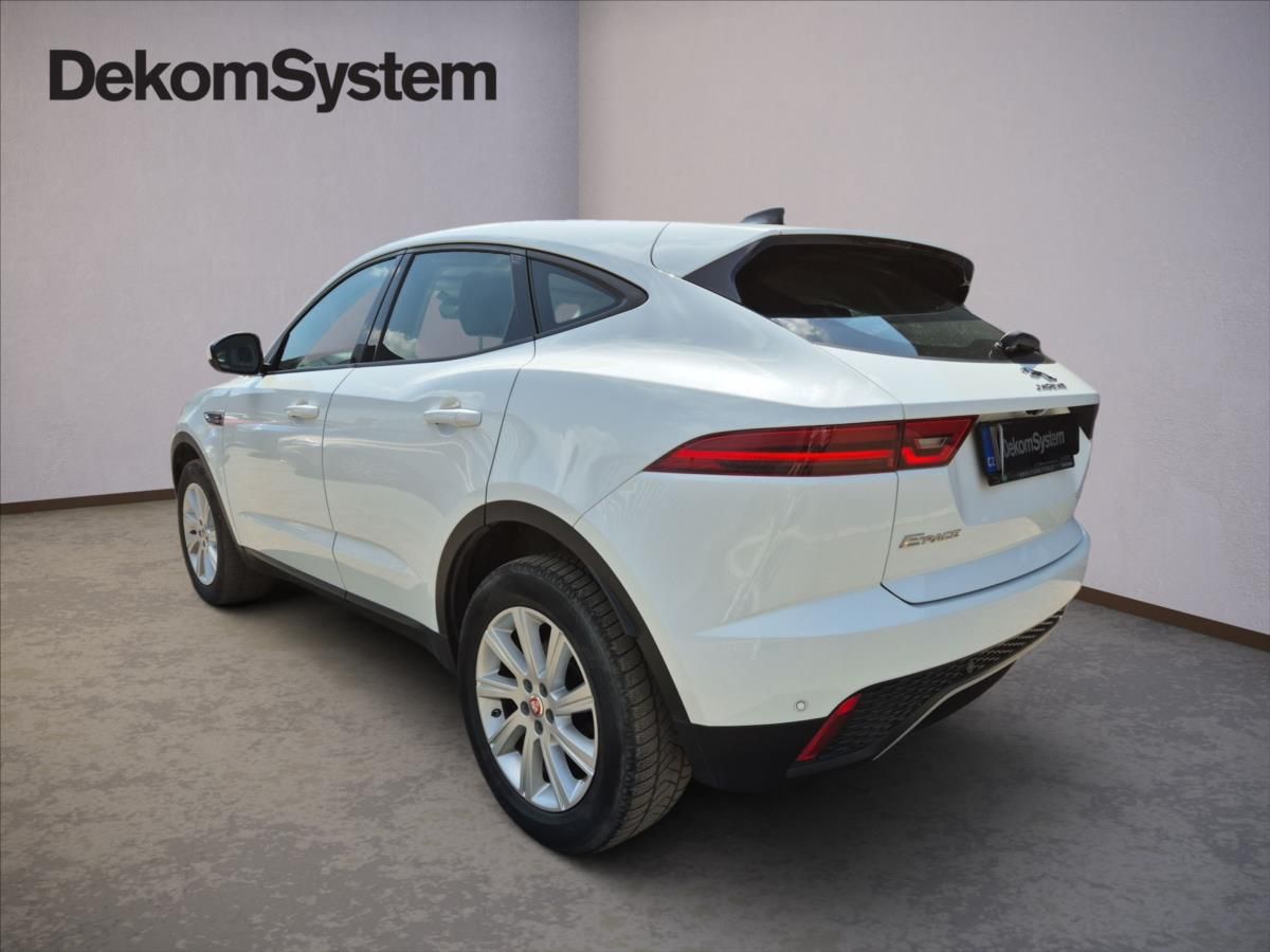 Jaguar E-Pace, 2,0 D150 S AWD - fotka 4