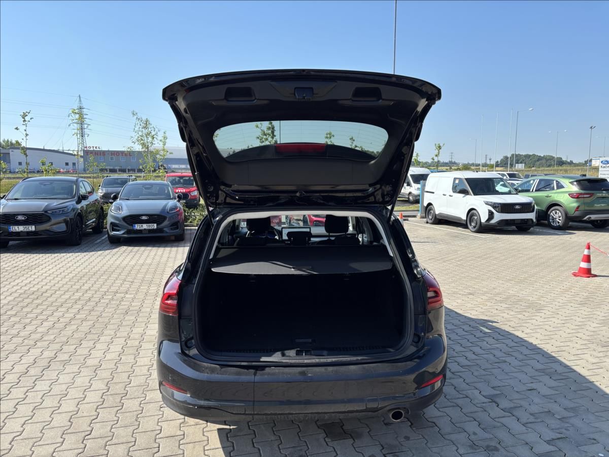 Ford Focus, 1,0 EcoBoost  92kW Titanium AU - fotka 6