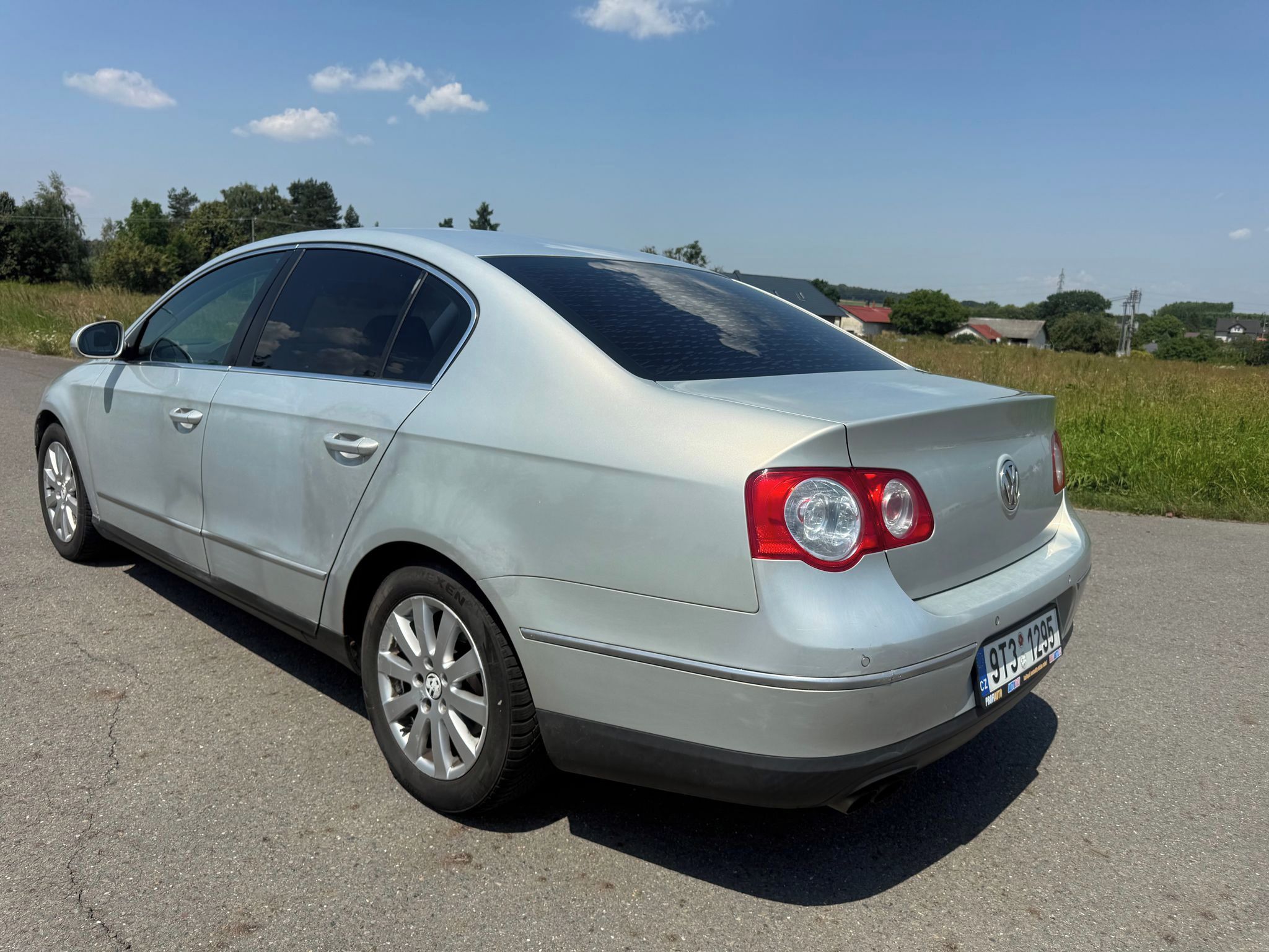 Volkswagen Passat, 2,0 103 KW KLIMATIZACE PLNĚ DO - fotka 3