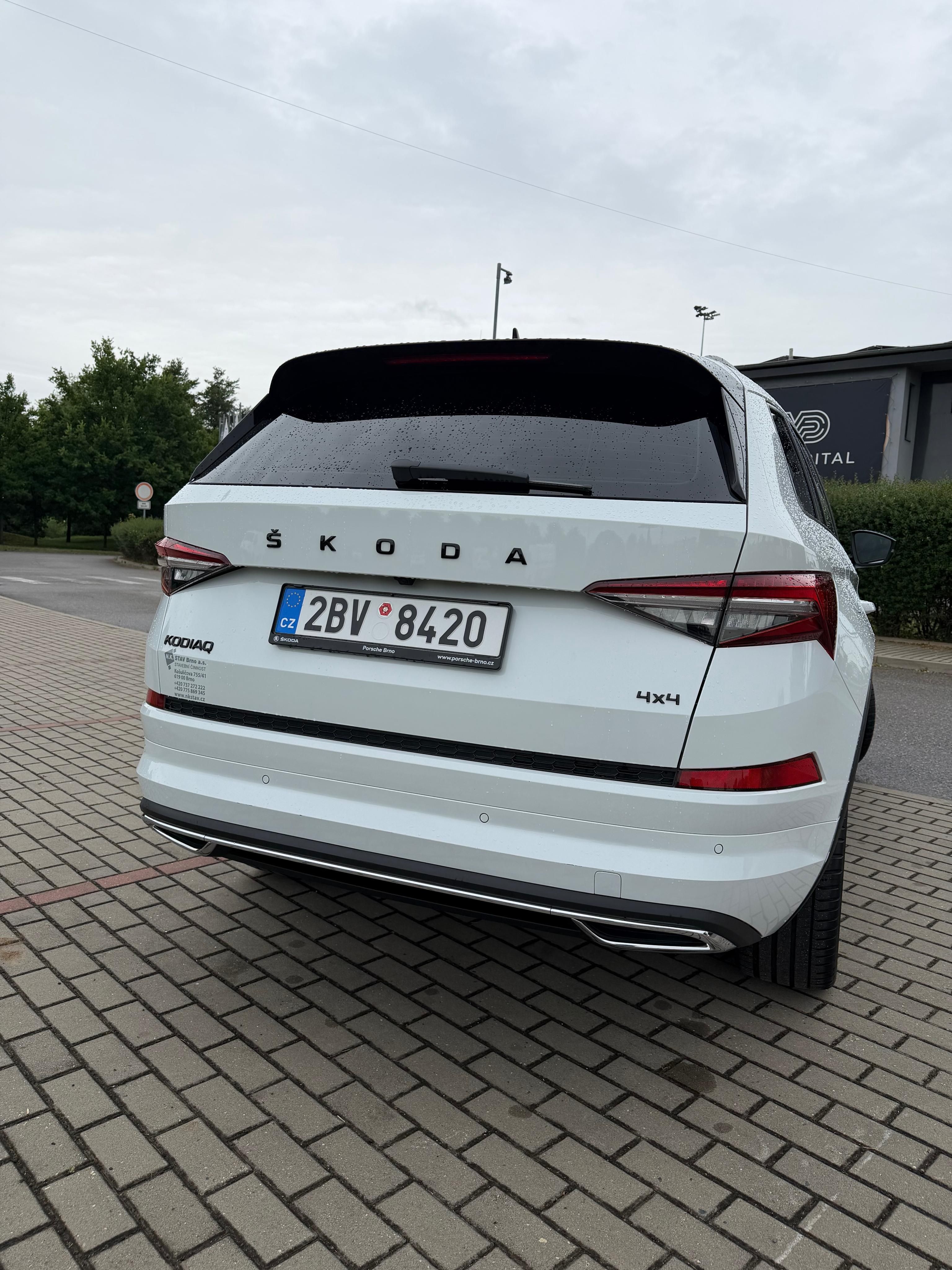Škoda Kodiaq, 2.0tdi Sportline 4x4 - fotka 5