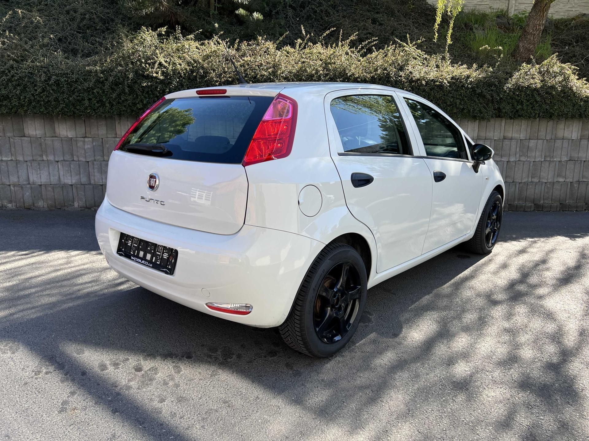 Fiat Punto, 1.2 8v 51 kW 43.000KM - fotka 4