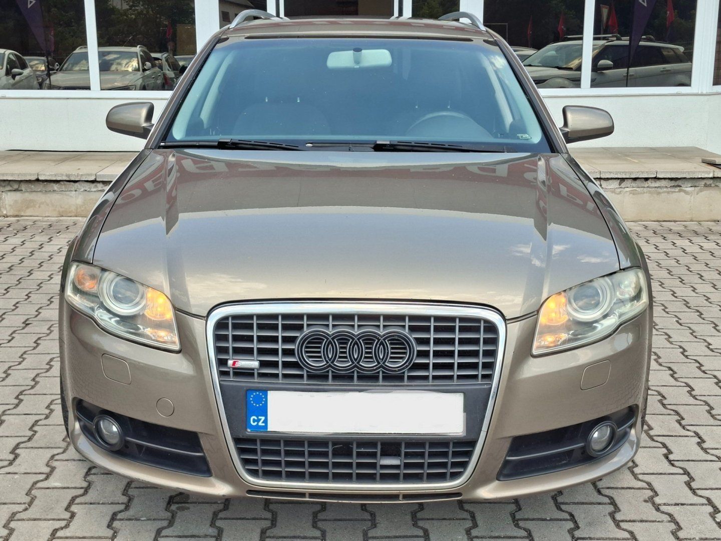 Audi A4, 2.0TDI 103kW AUT - fotka 3