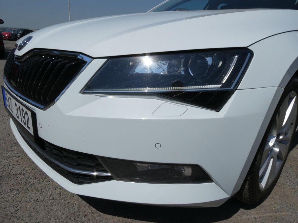 Škoda Superb, 2,0 TDi 140kW DSG 4x4,STYLE,ČR - fotka 4