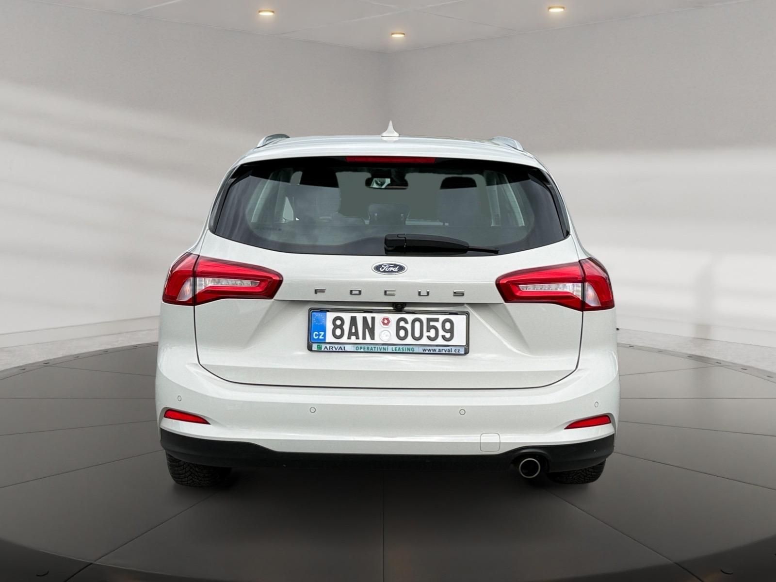Ford Focus, TITANIUM 1.5EBL 88kW CZ DPH - fotka 5