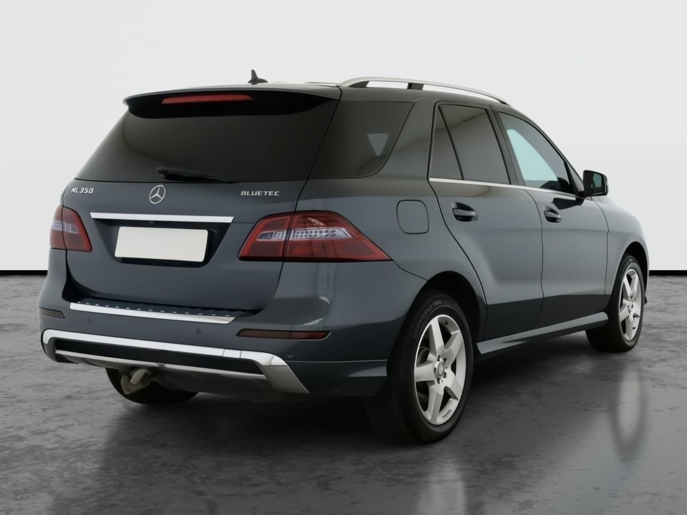 Mercedes-Benz Třídy M, ML 350 BlueTEC, AMG line, 4X4 - fotka 5