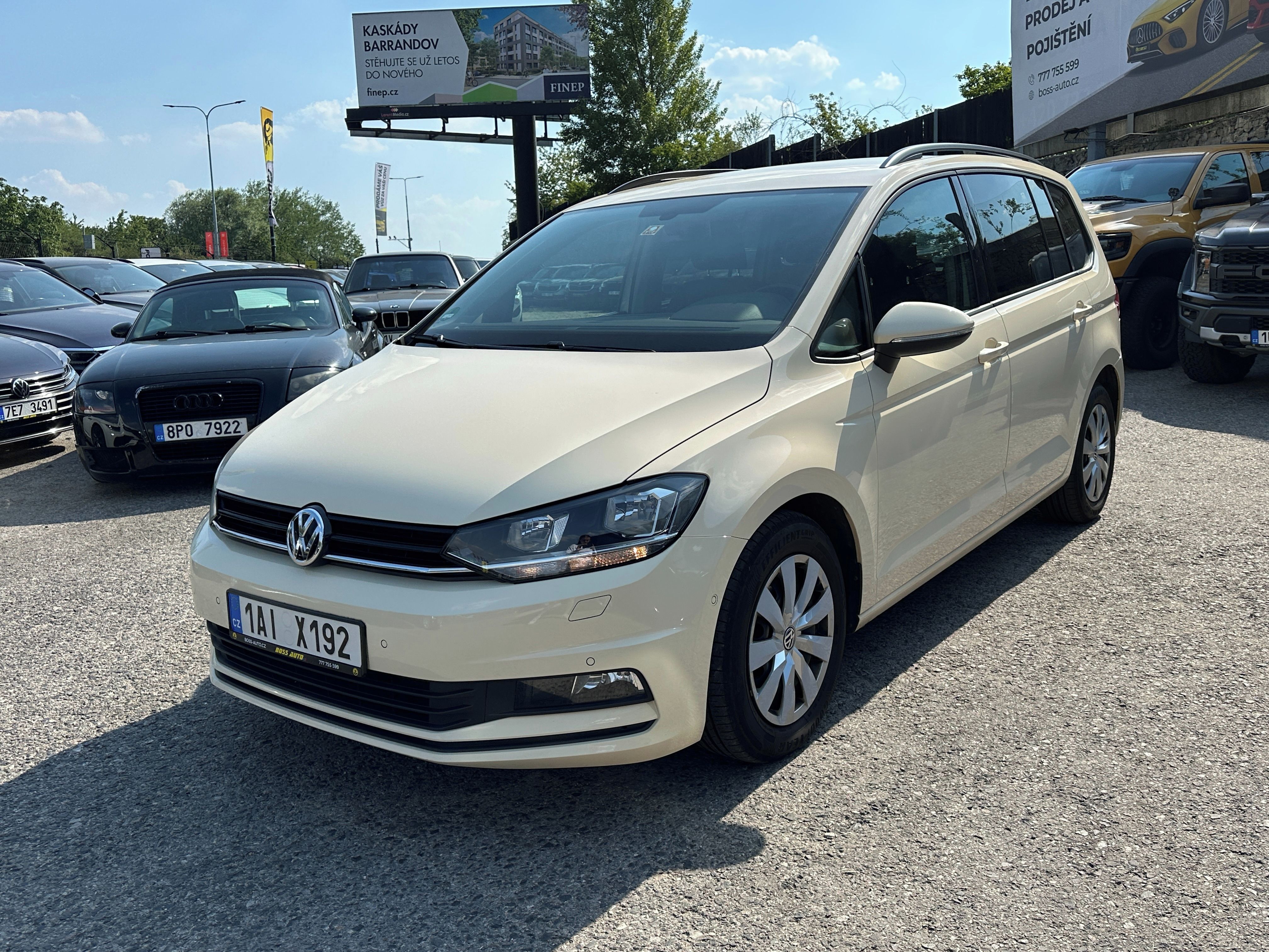 Volkswagen Touran, Volkswagen Touran 2020 - fotka 4