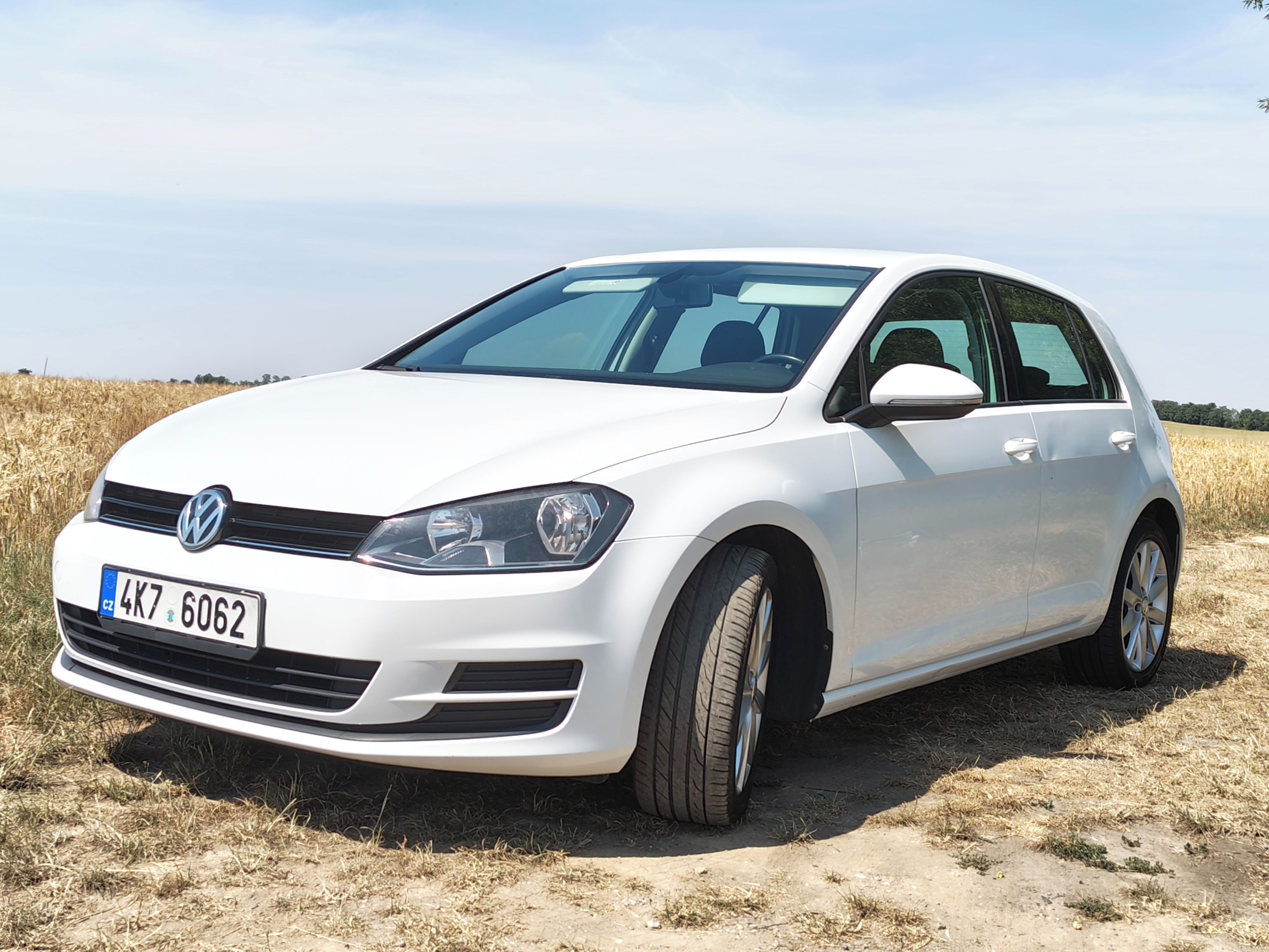 Volkswagen Golf, VW Golf 7 1.2TSI 77kW - fotka 2