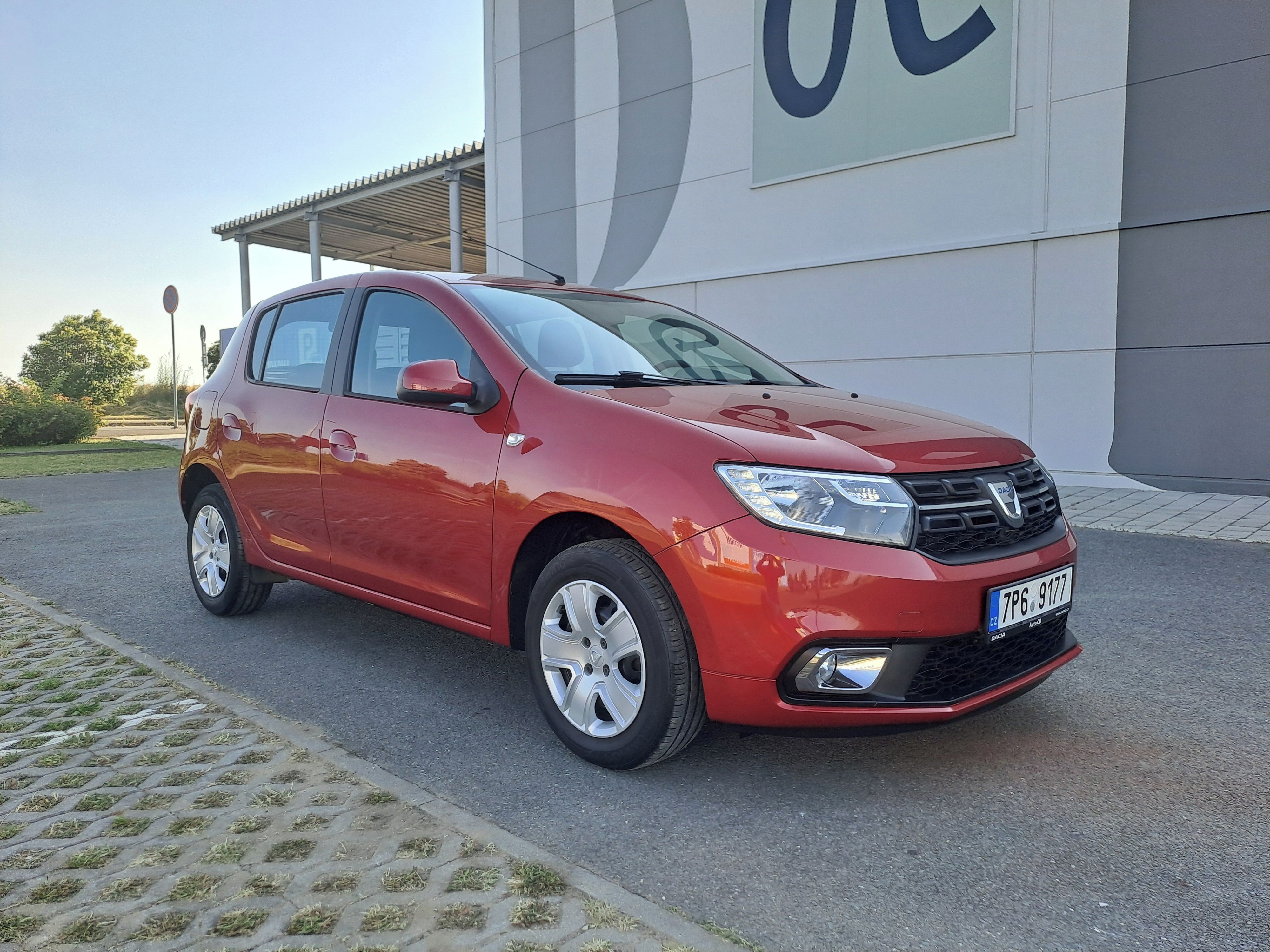 Dacia Sandero, 1.0SCE 1.MAJ POUZE 13 787KM!!