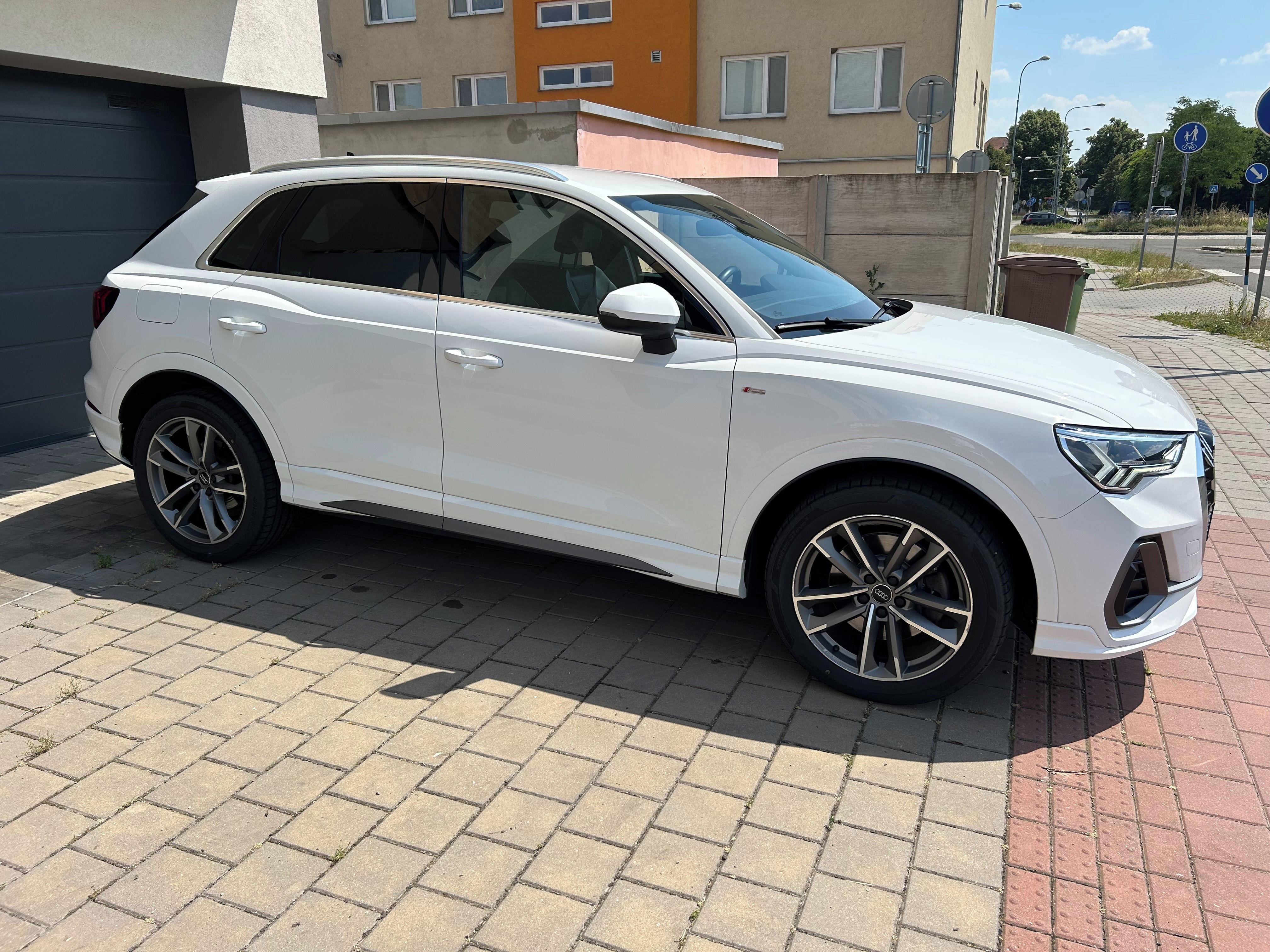 Audi Q3, AUDI Q3 Quattro 40 TDI, servis - fotka 4
