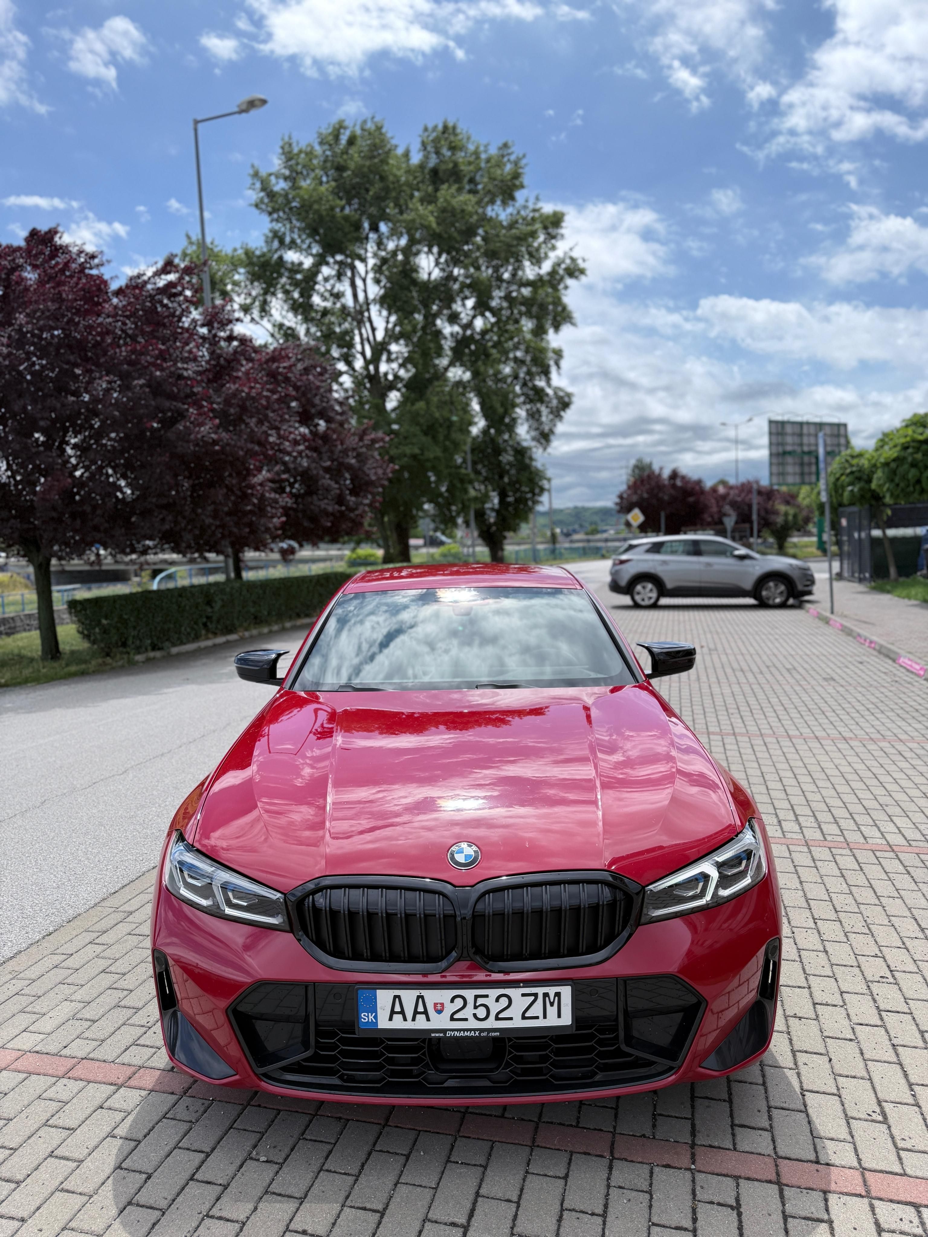BMW Řada 3, BMW 320d xdrive m-paket 2023 - fotka 4