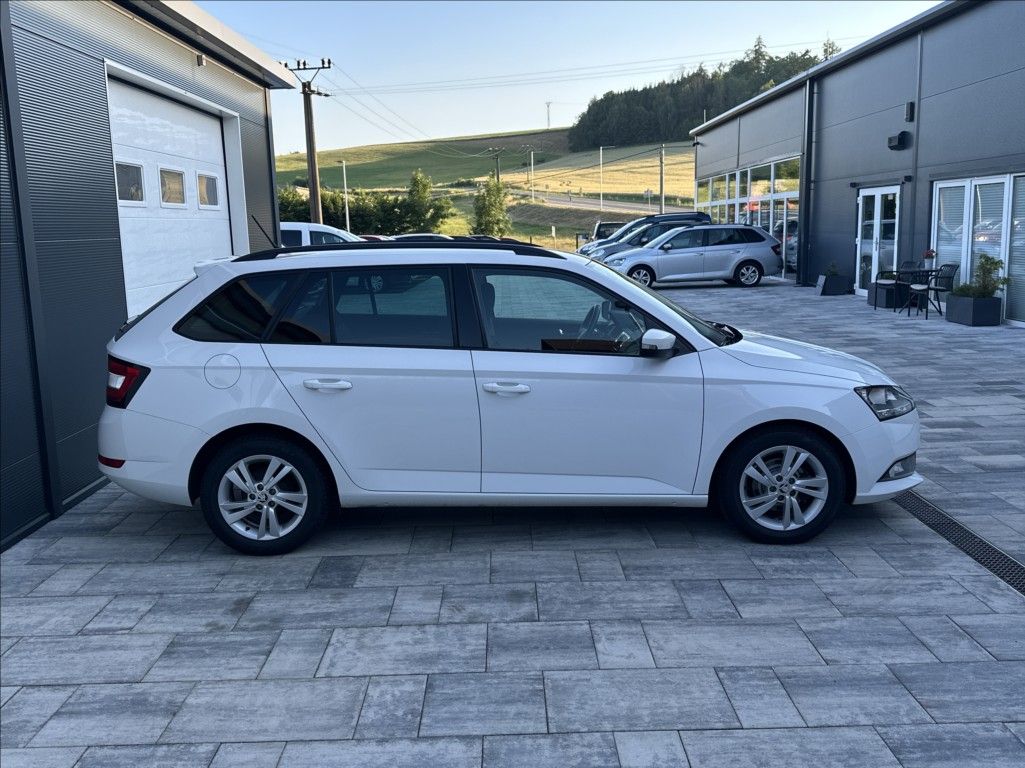 Škoda Fabia, 1,0 TSI 95PS  Ambition Top - fotka 6