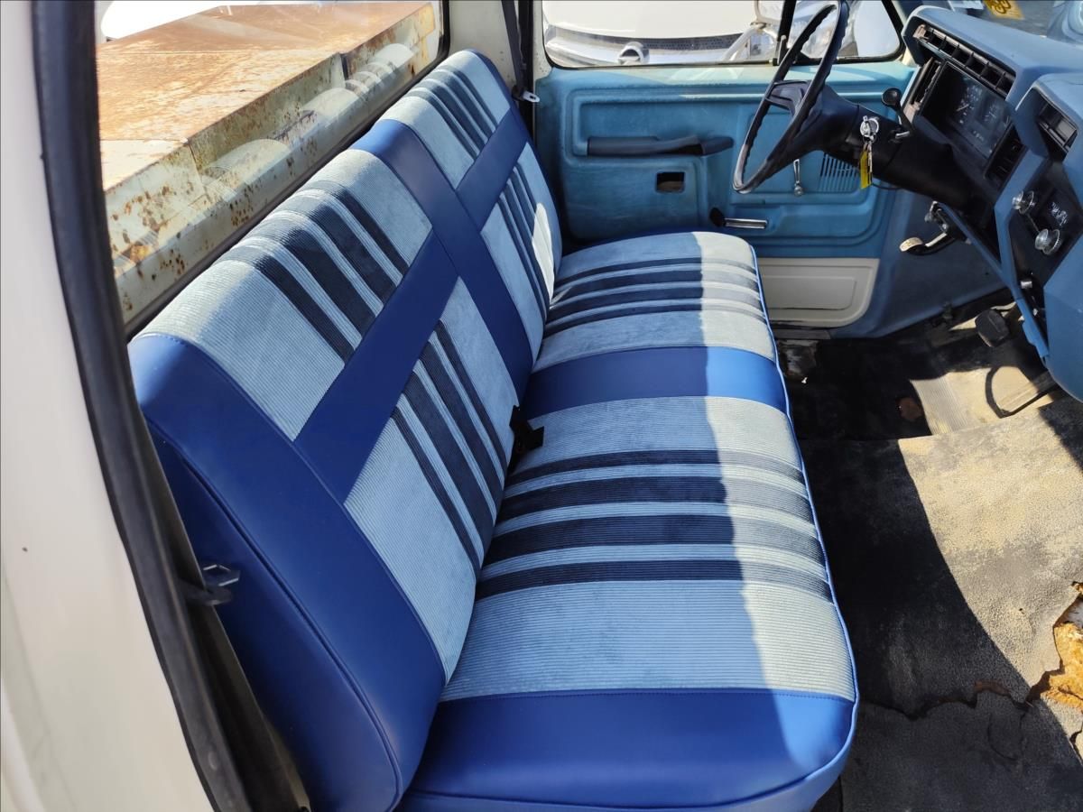 Ford, F350 CUSTOM 6.6L V8 1980 2WD P - fotka 4