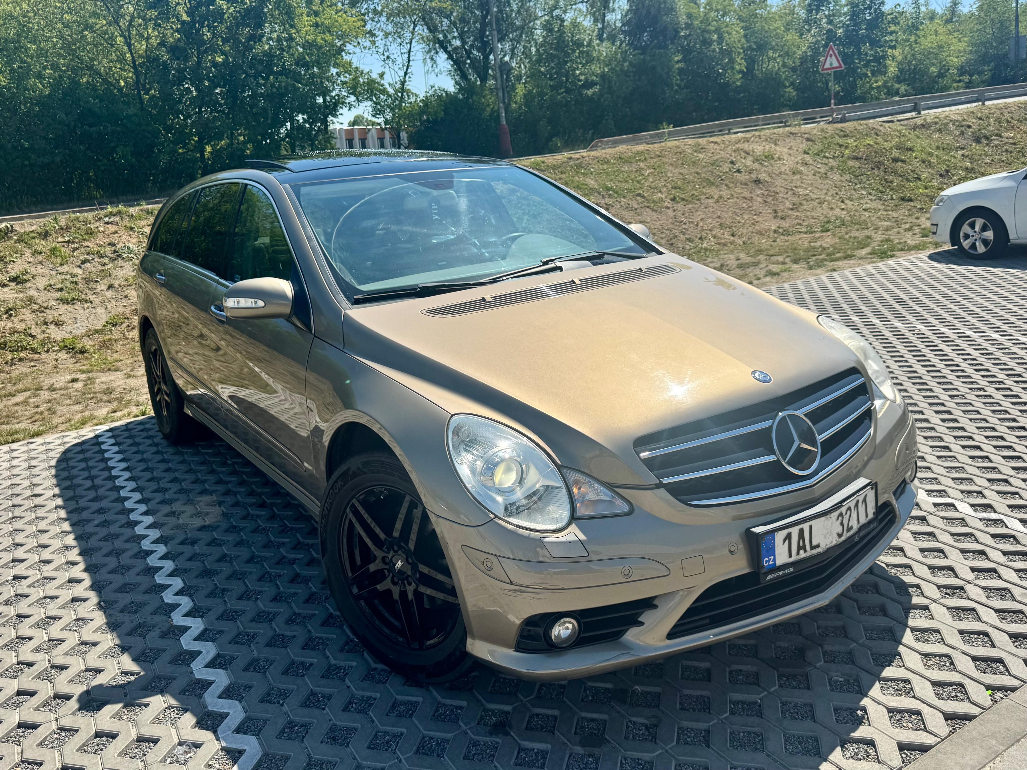 Mercedes-Benz Třídy R, 350CDi L 4Matic Panorama. - fotka 2