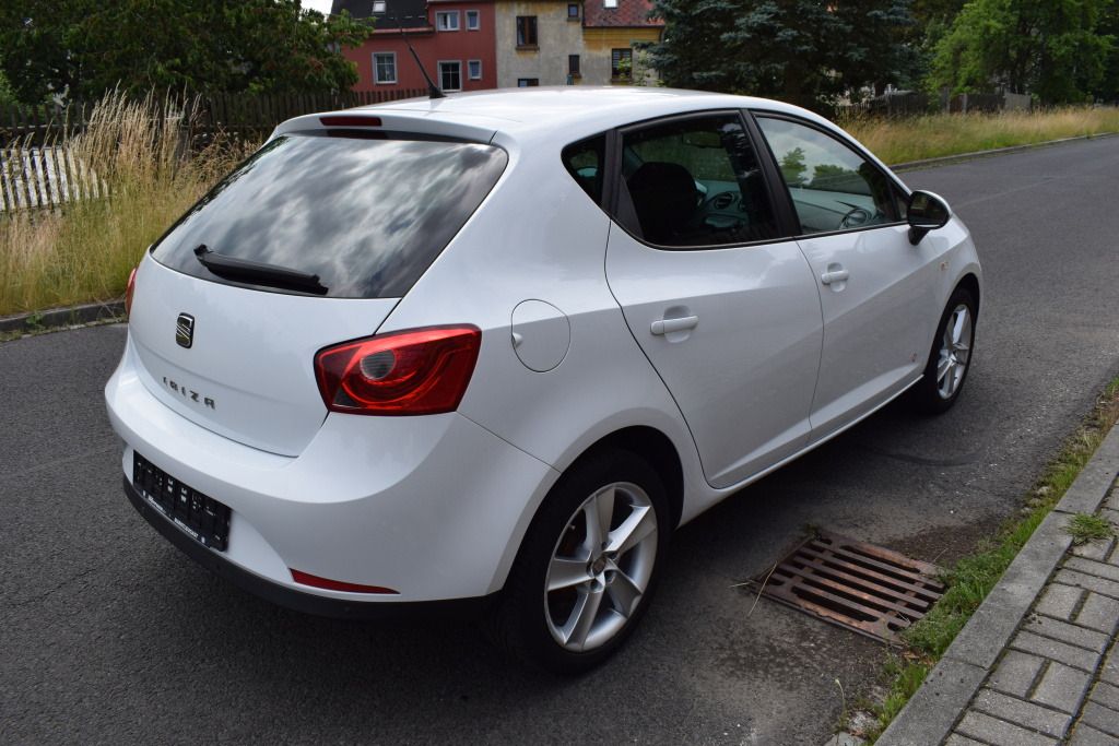 Seat Ibiza, 1.4 16V COPA, 63KW, PĚKNÁ - fotka 6