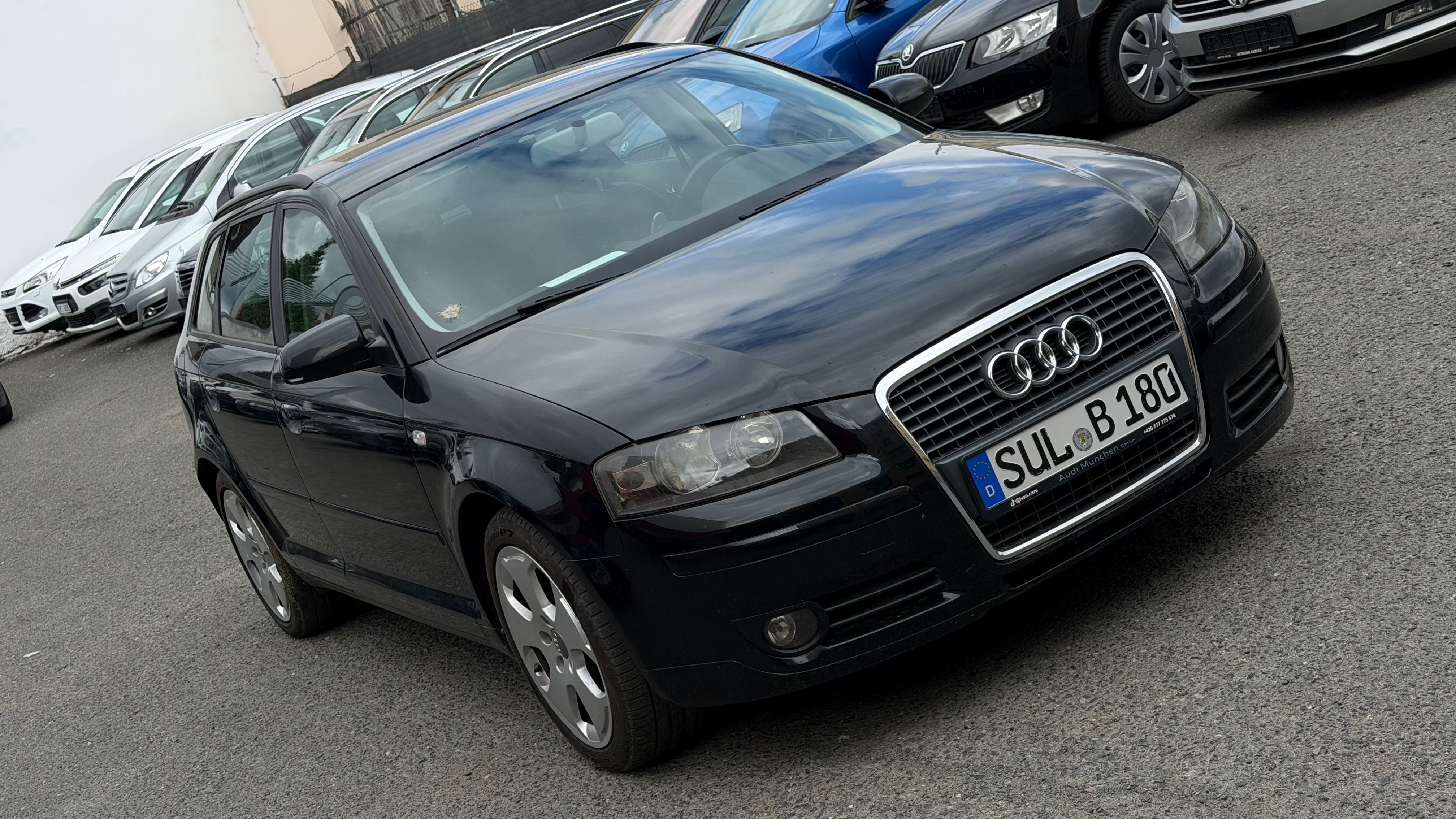 Audi A3, 2.0TDI Sportback manuál - fotka 3