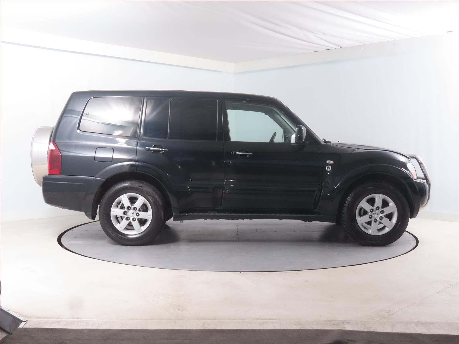Mitsubishi Pajero, 3.2 DI-D, 4X4, Automat - fotka 6