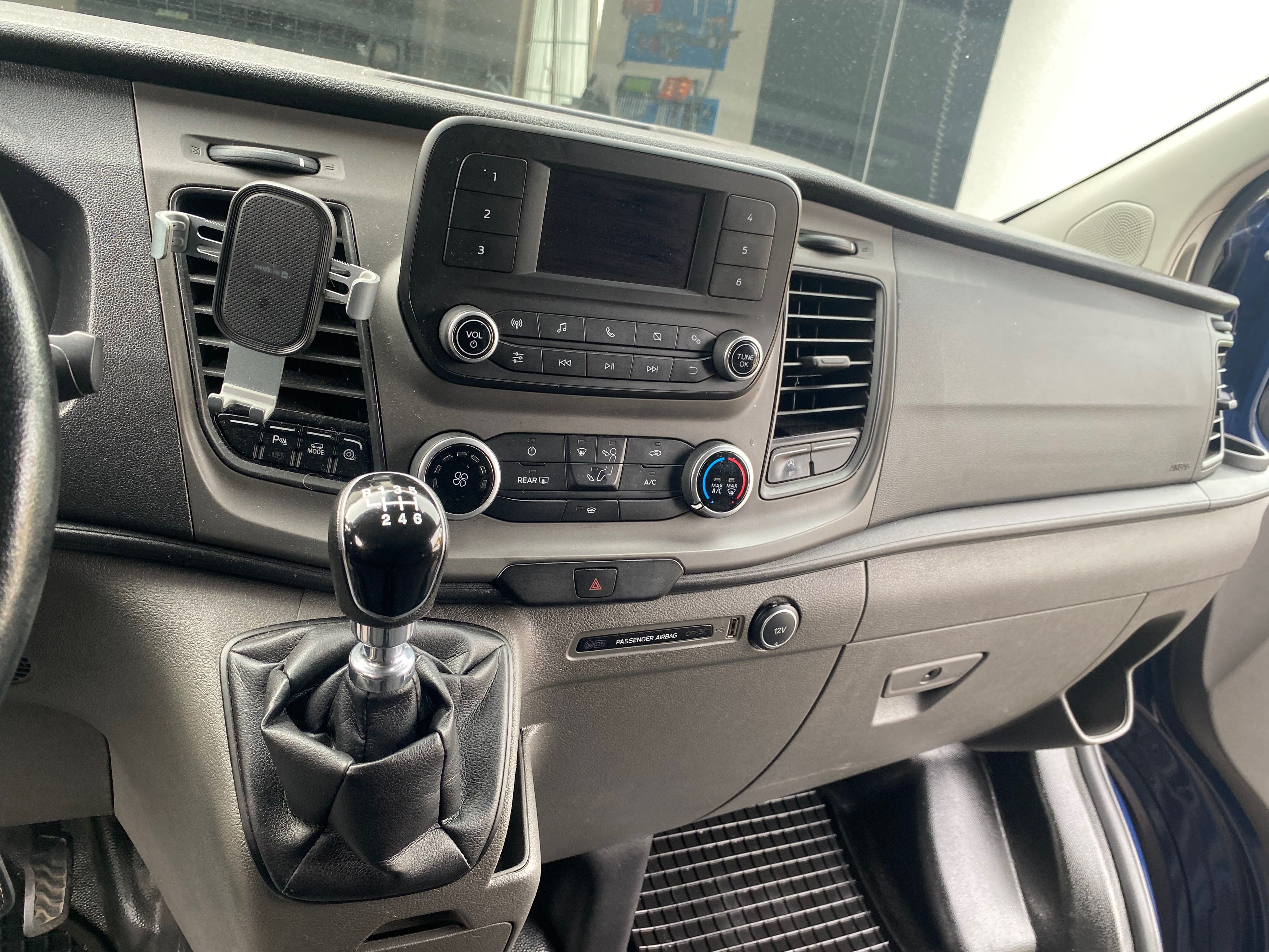 Ford Transit Custom - fotka 6