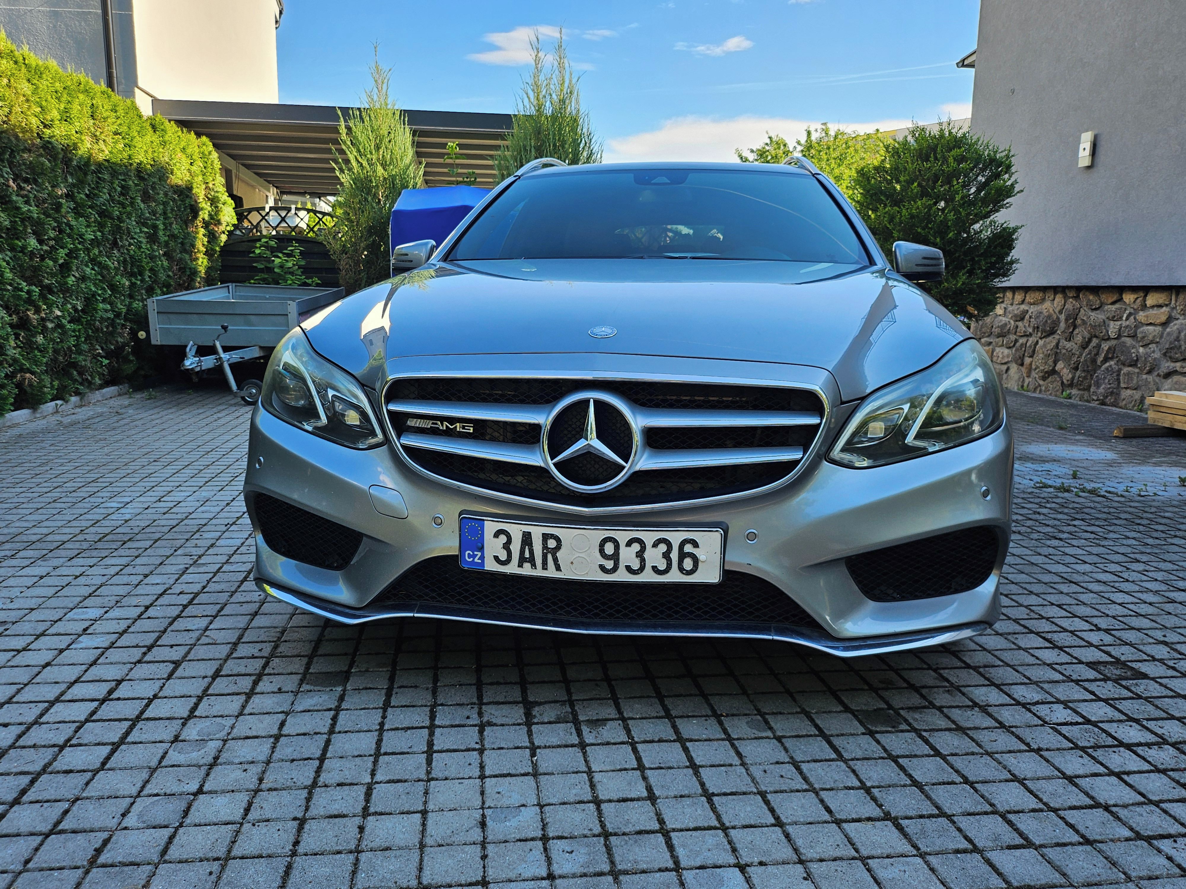 Mercedes-Benz Třídy E - fotka 6