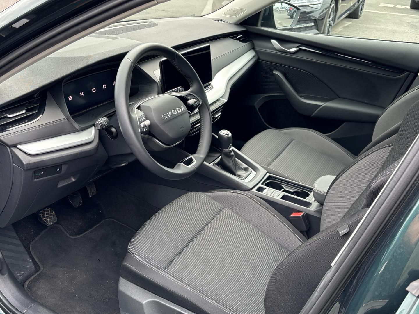 Škoda Octavia, 1.5 TSI / 85 kW Selection - fotka 6