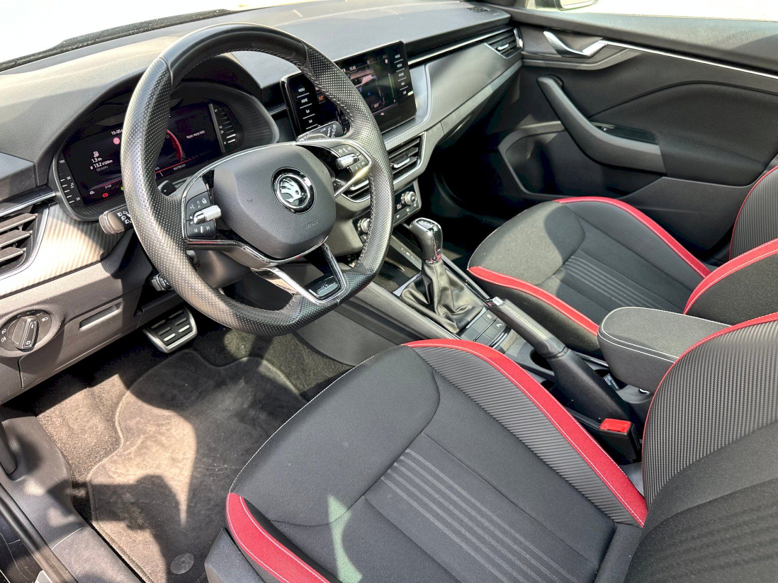 Škoda Kamiq, 1.0 TSI 81 kW Monte Carlo DSG - fotka 6