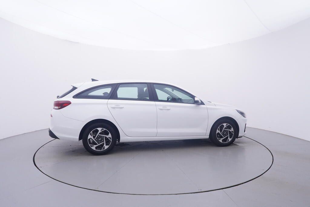 Hyundai i30, Comfort GDI 74 kW - fotka 6