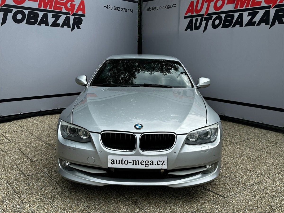 BMW Řada 3, 325d kabrio, automat - fotka 2