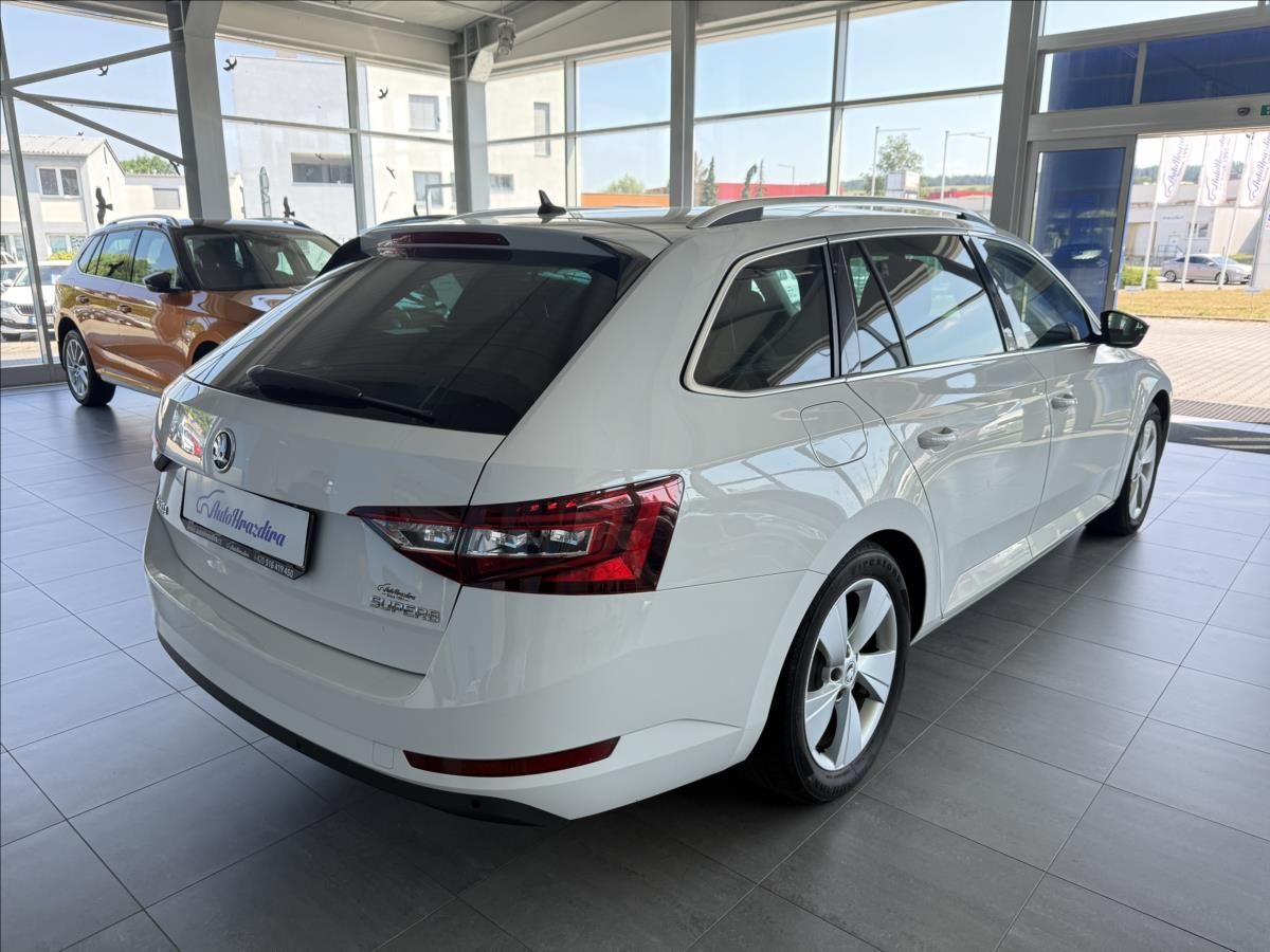 Škoda Superb, 2,0   TDI 110kW,SERVISKA,ČR - fotka 6